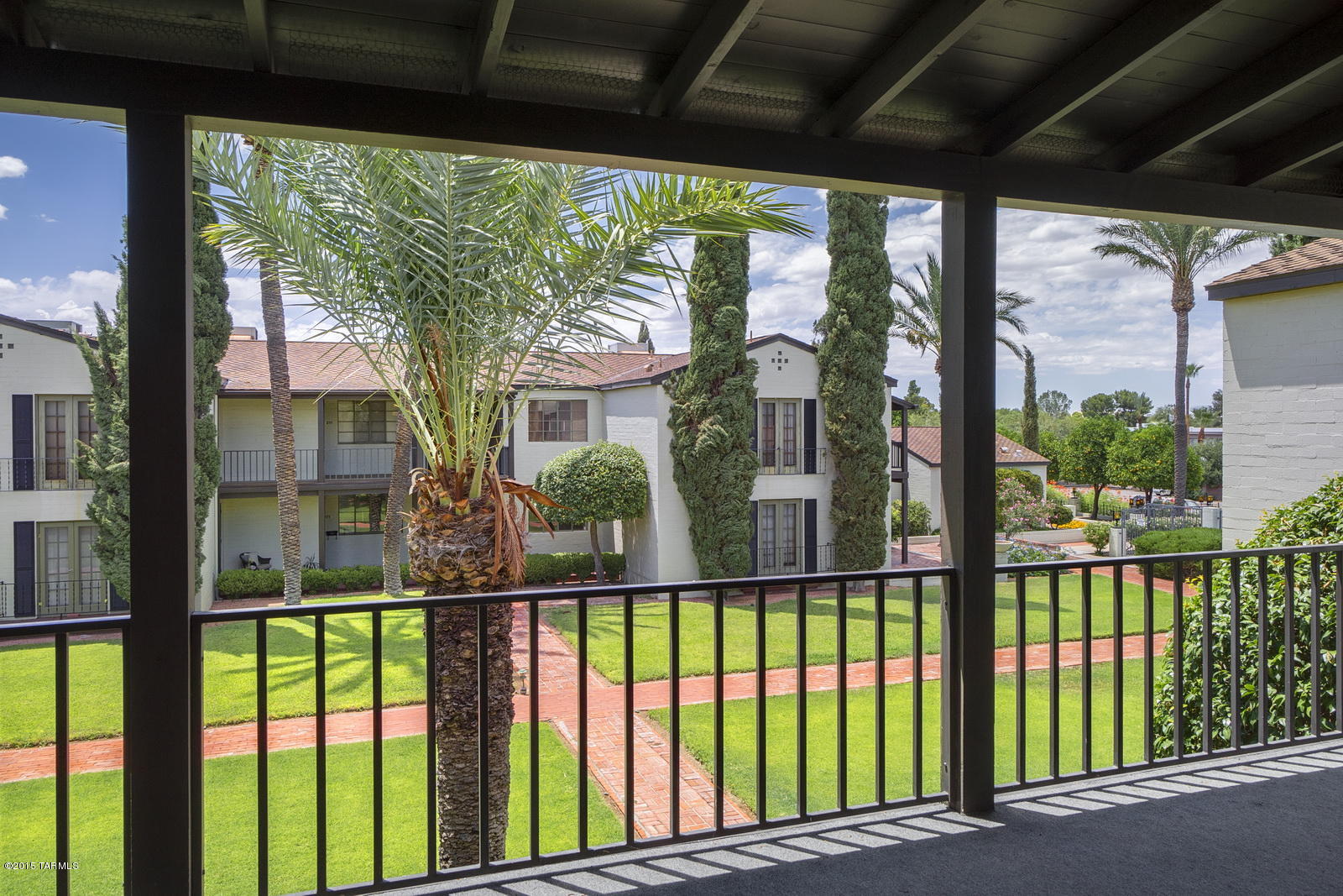 2820 E 6th Street Unit: 226