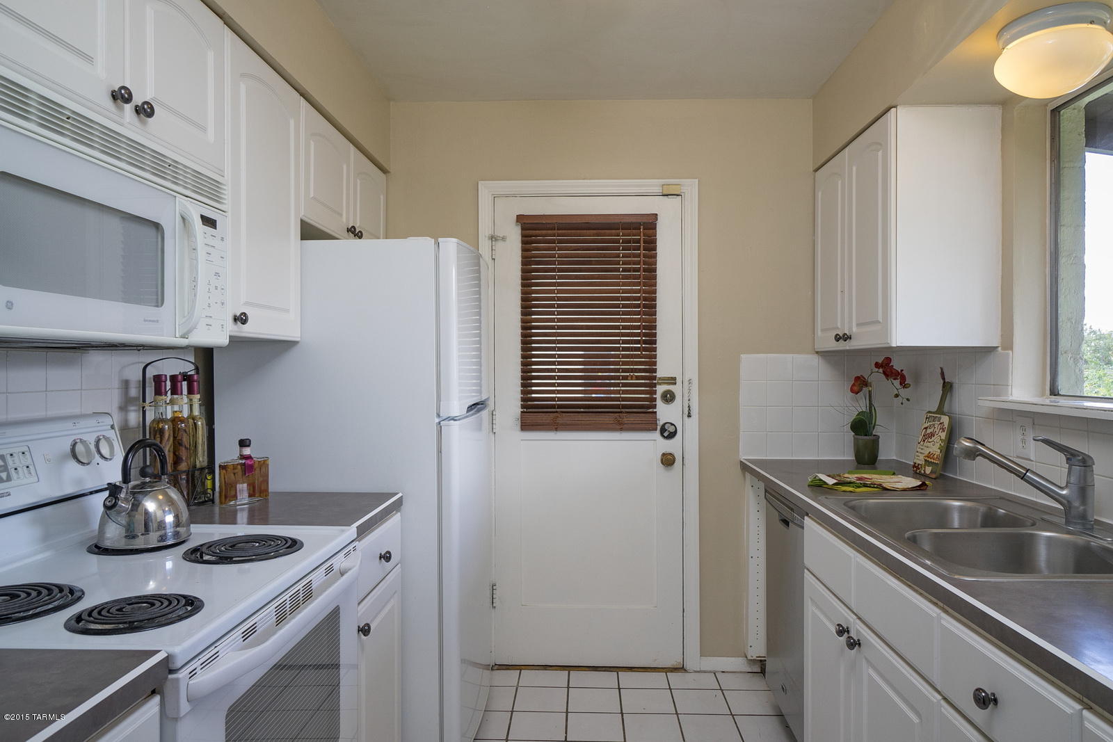 2820 E 6th Street Unit: 226