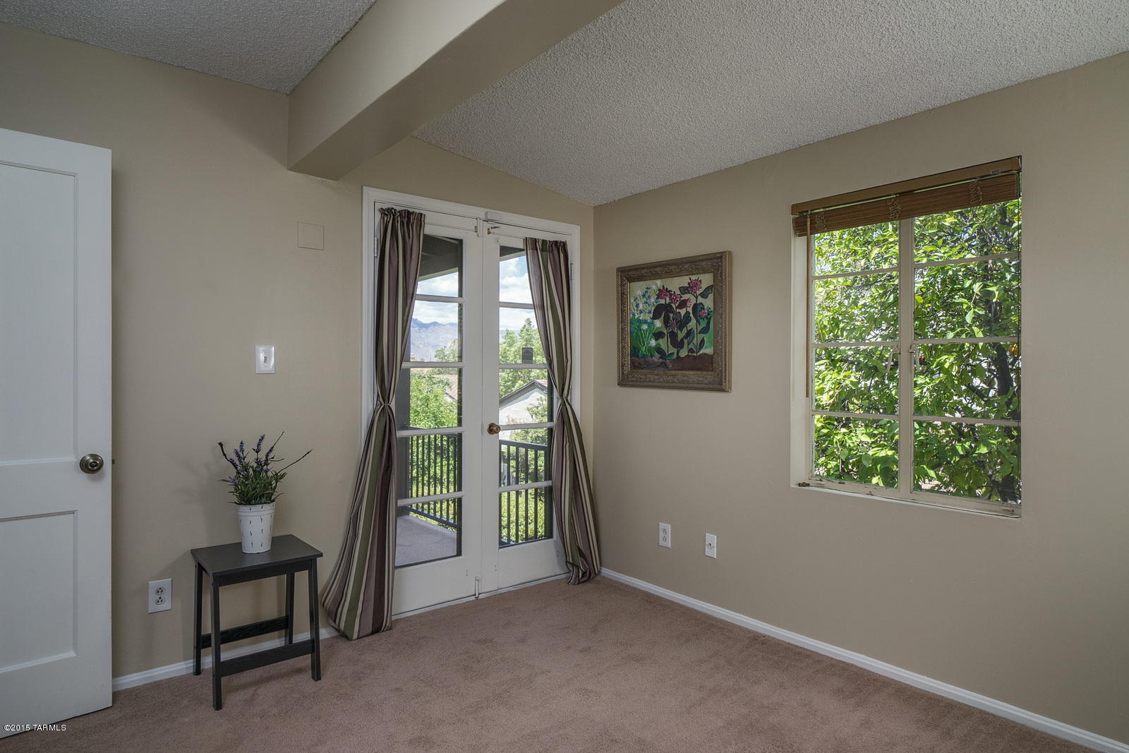 2820 E 6th Street Unit: 226