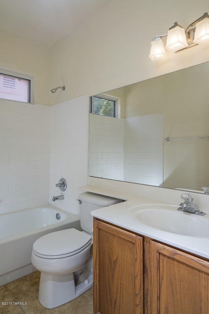 3033 W Sun Ranch Trail