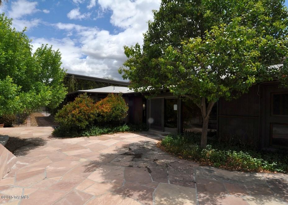 1280 N Spud Rock Place