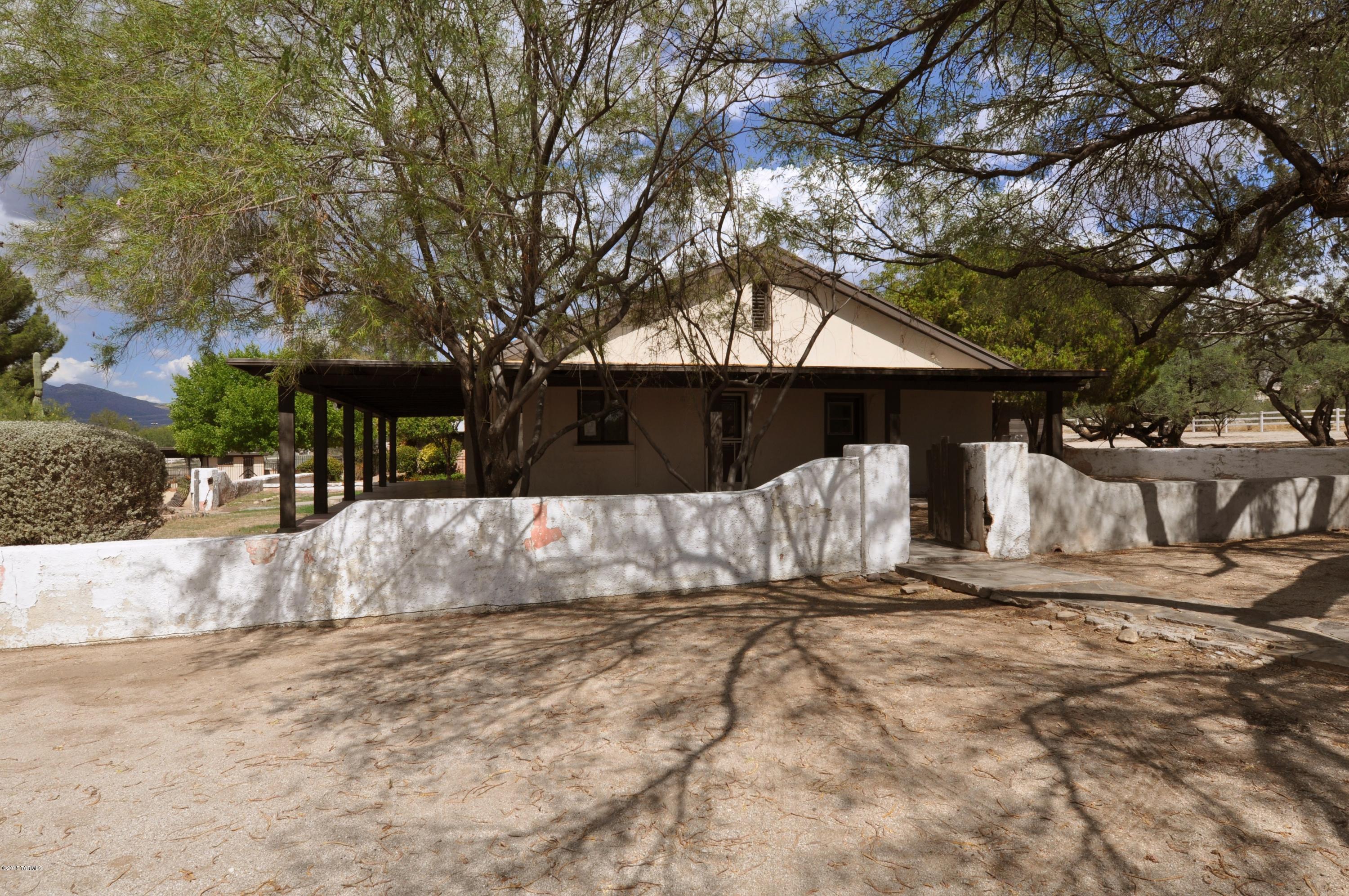 1280 N Spud Rock Place