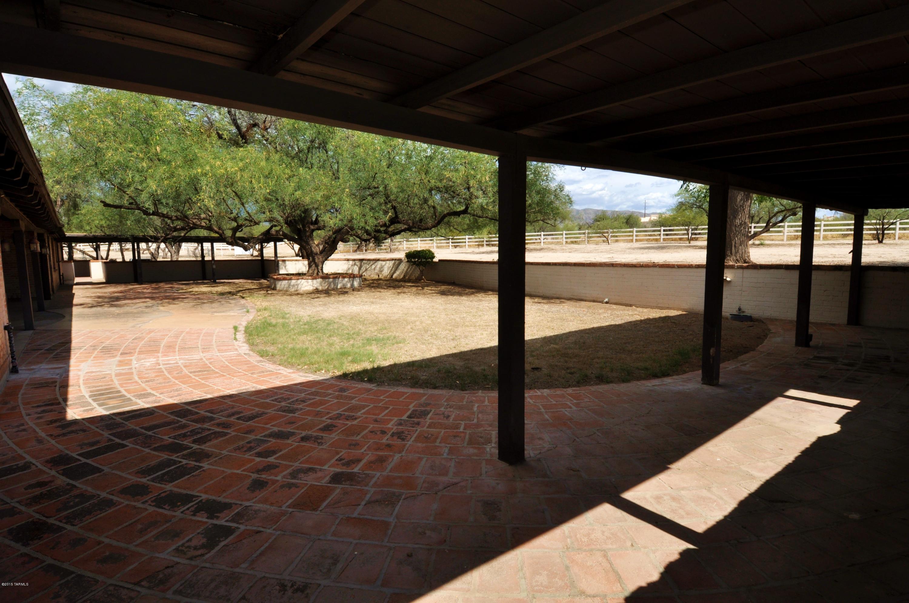 1280 N Spud Rock Place