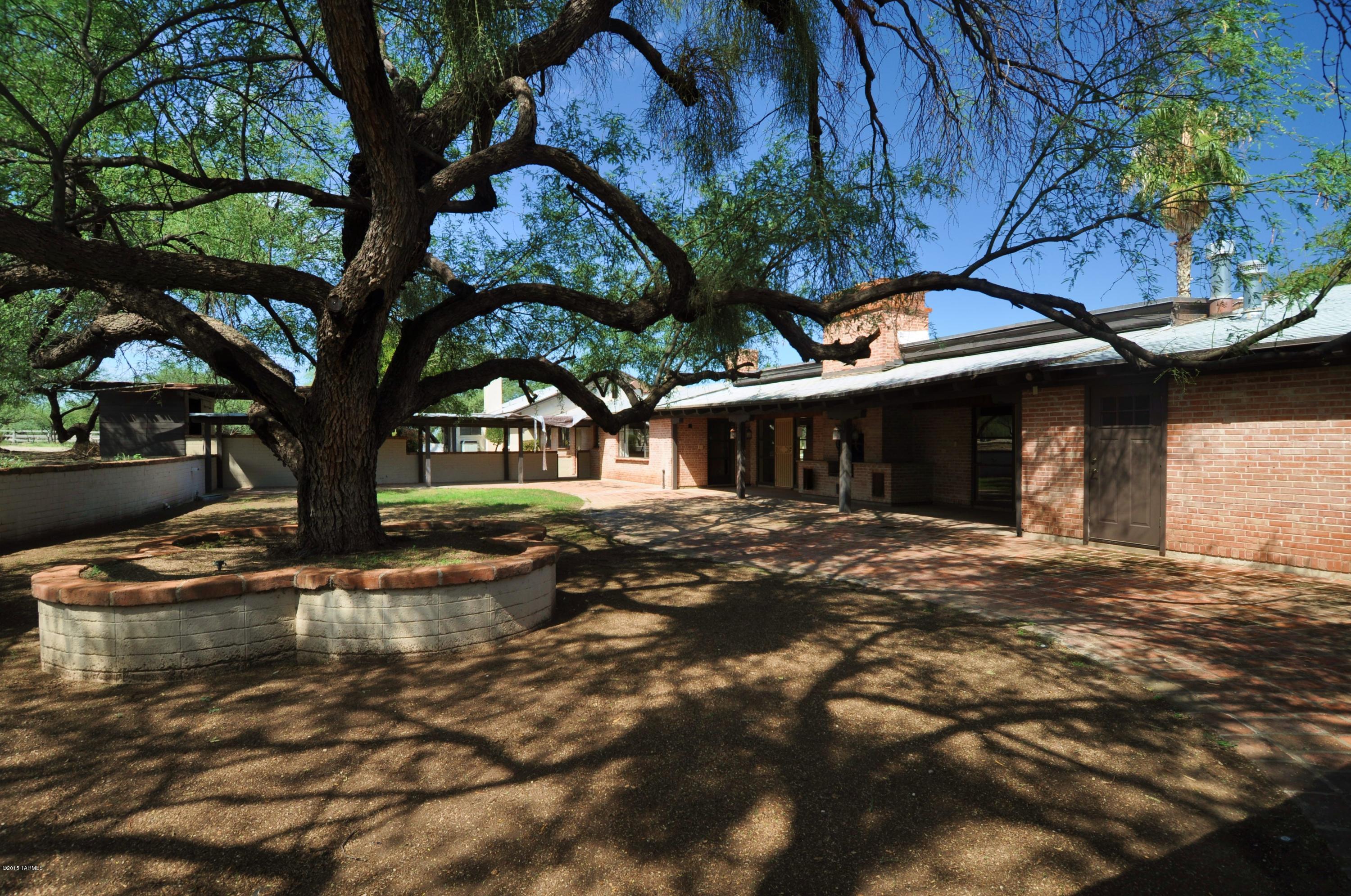 1280 N Spud Rock Place