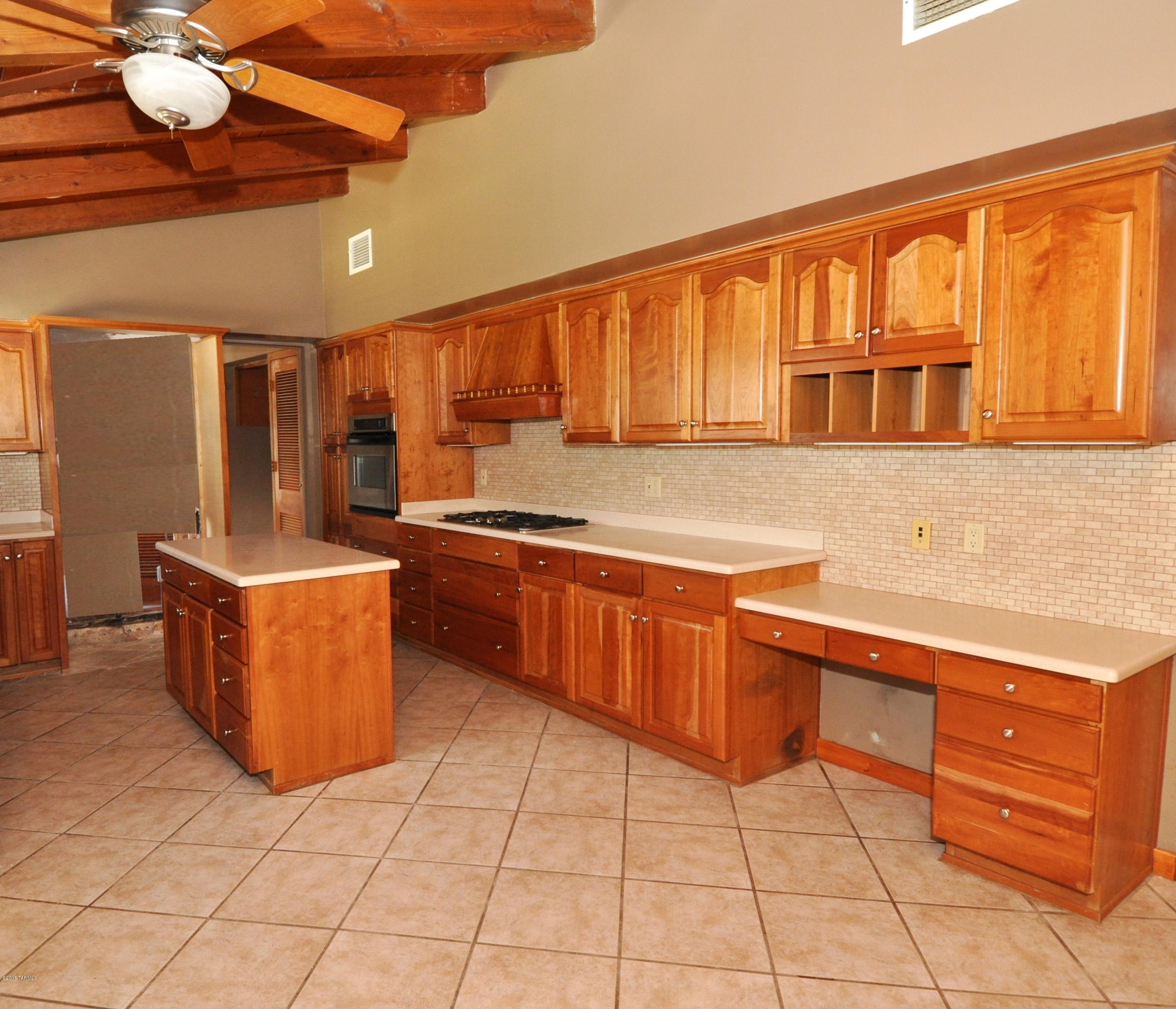 1280 N Spud Rock Place