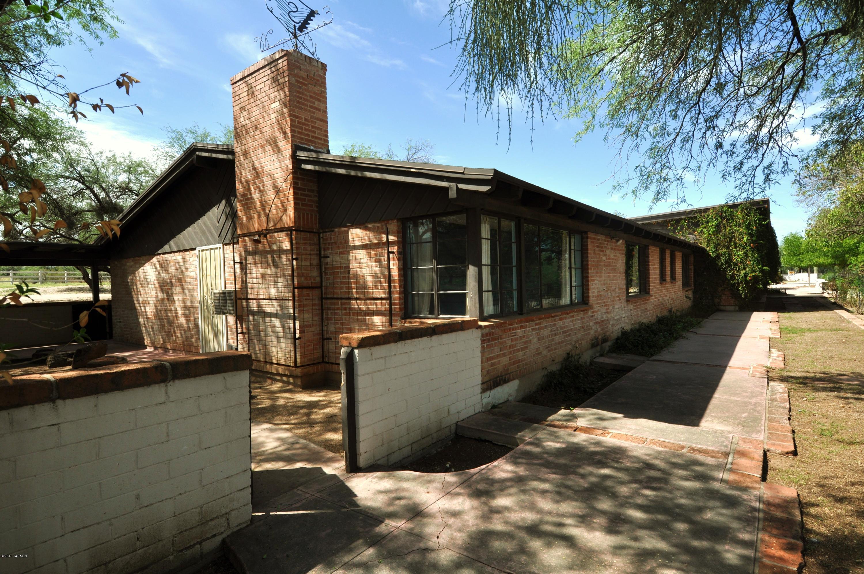 1280 N Spud Rock Place