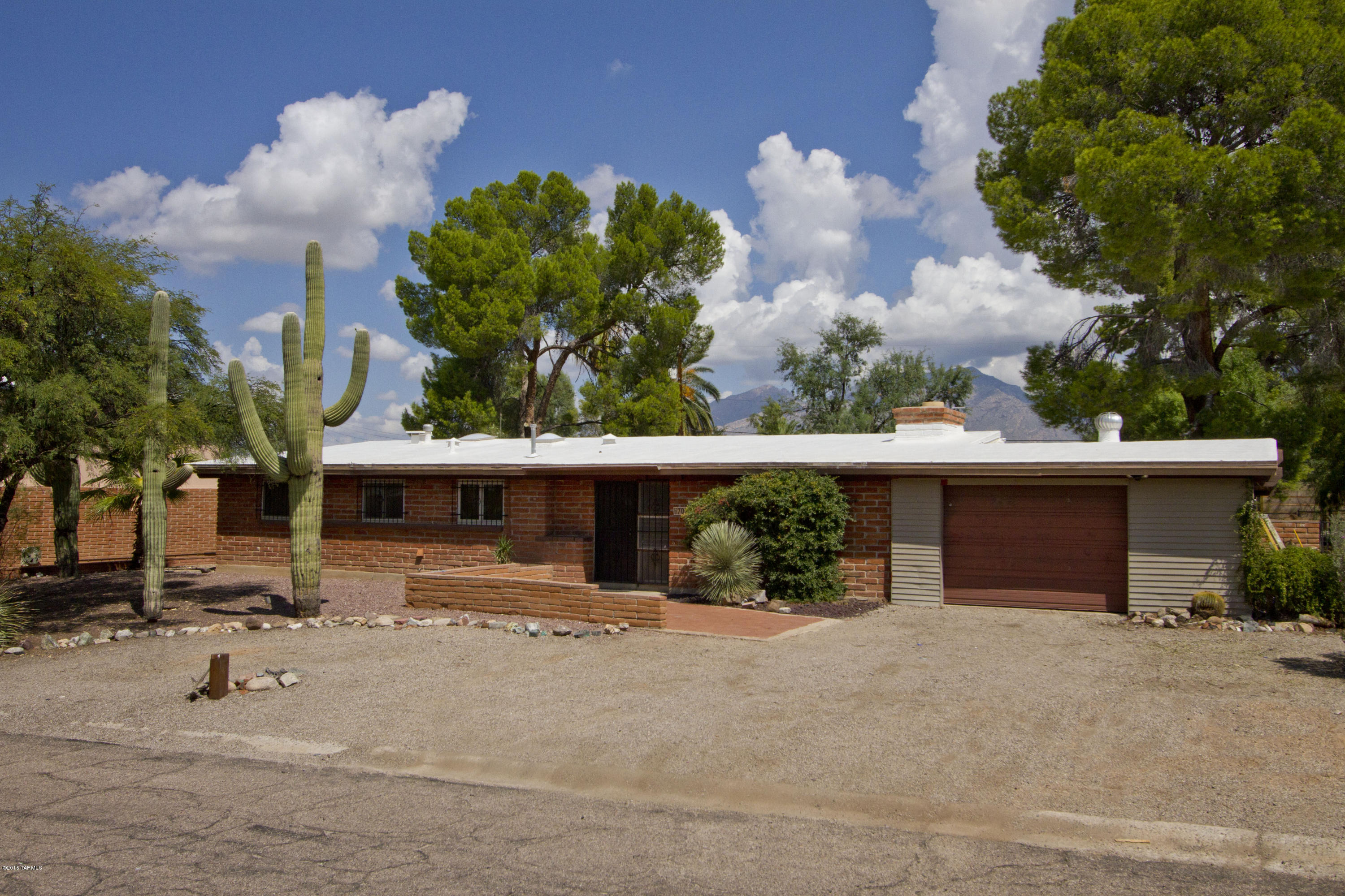 7021 E Katchina Court