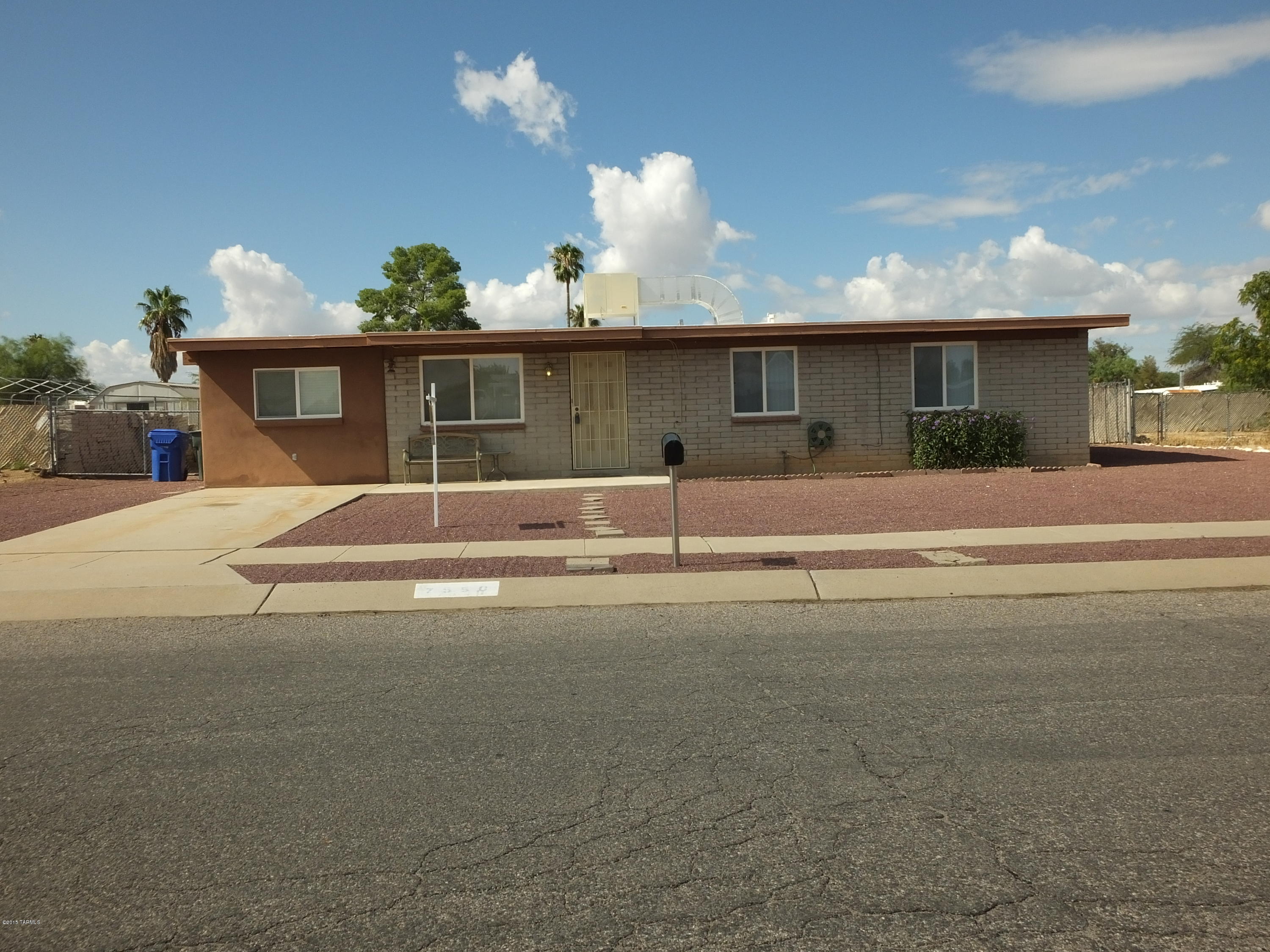 7550 E Apple Tree Drive