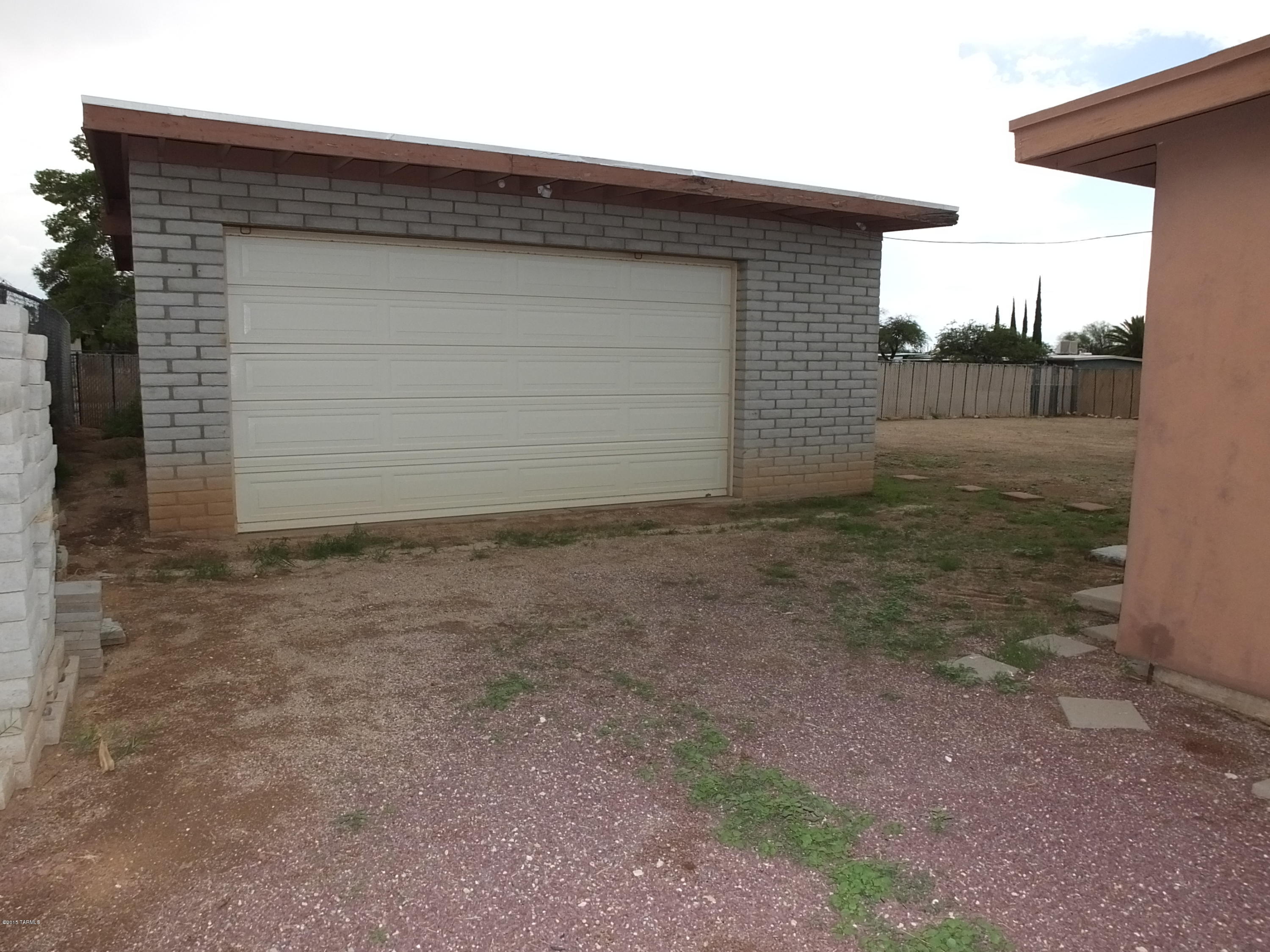 7550 E Apple Tree Drive