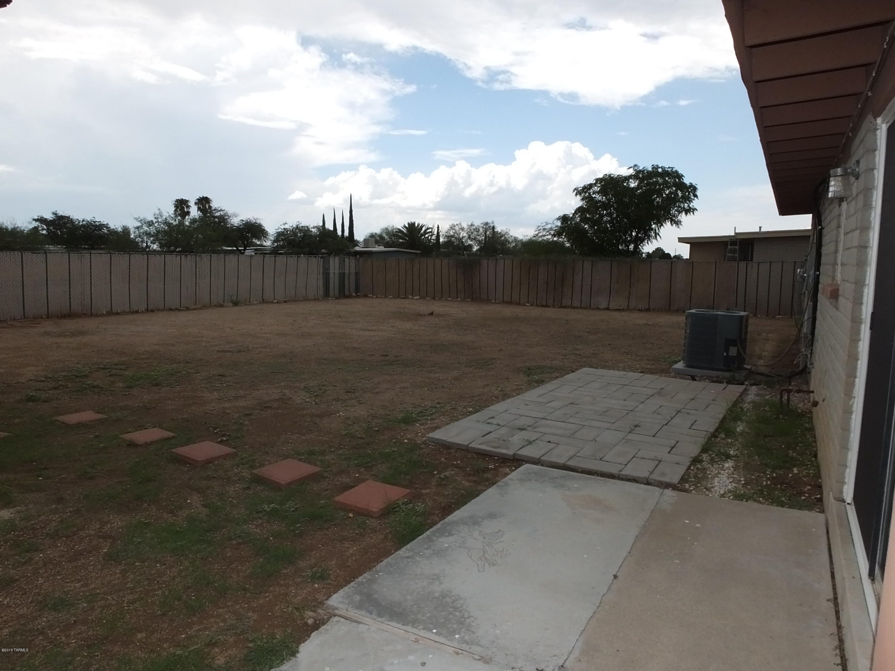 7550 E Apple Tree Drive