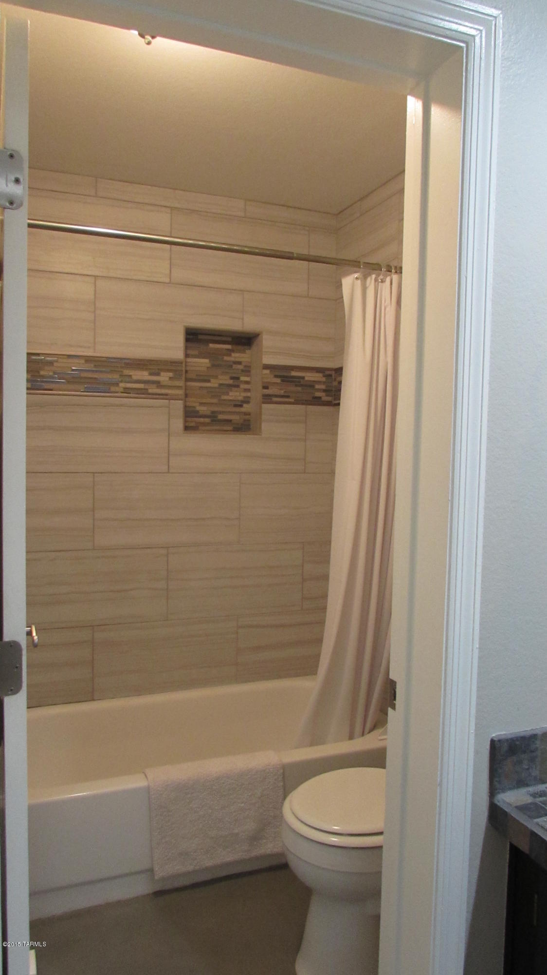 6655 N Canyon Crest Drive Unit: 11266