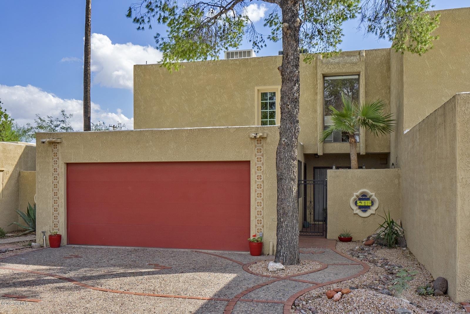 5318 E Beverly Fair Drive