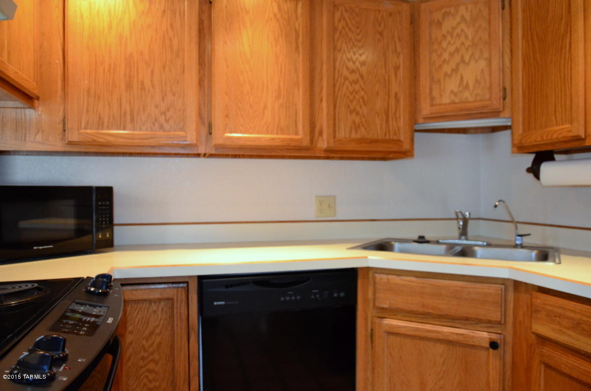 5313 N Calle del Rocio