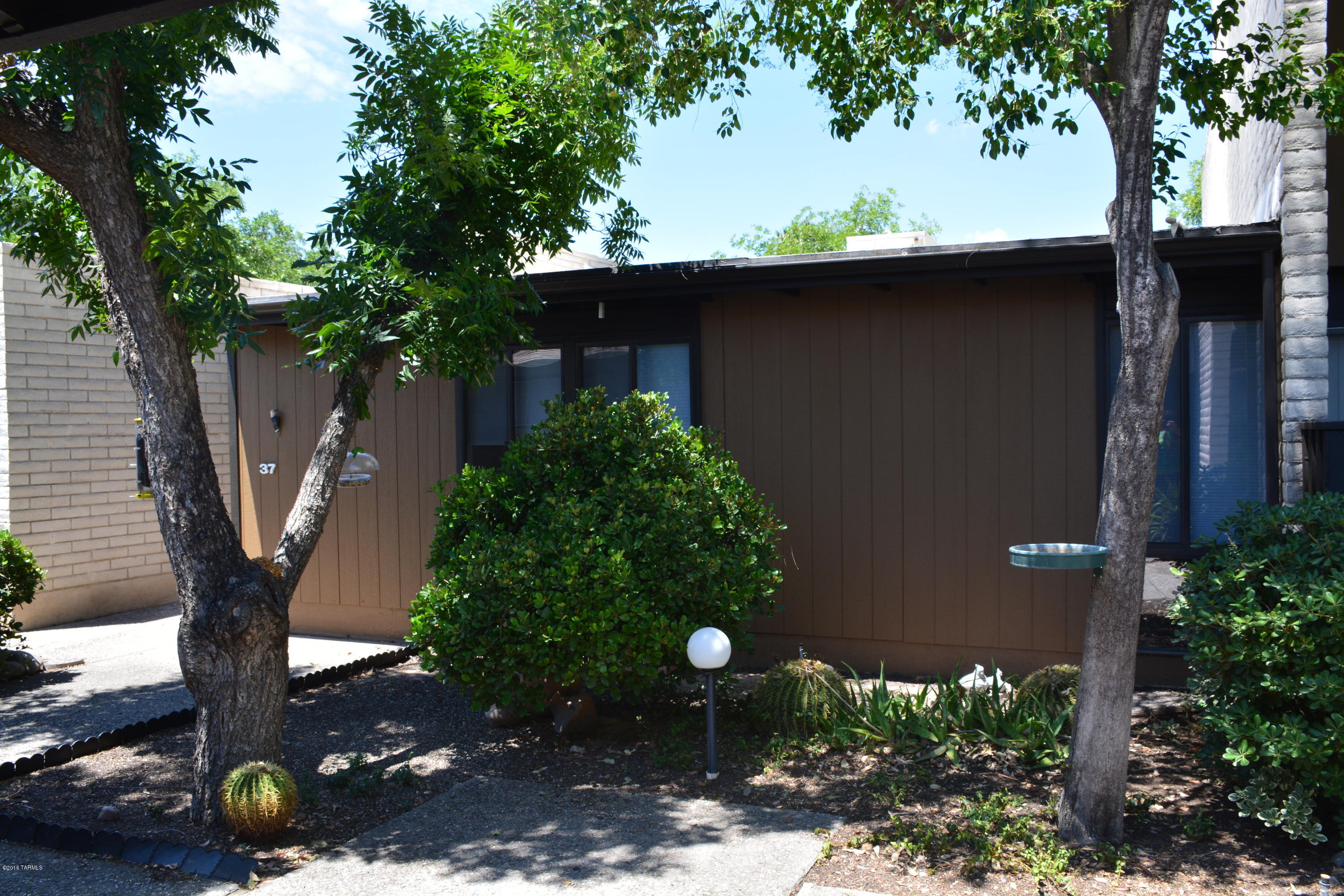5701 E Glenn Street Unit: 37