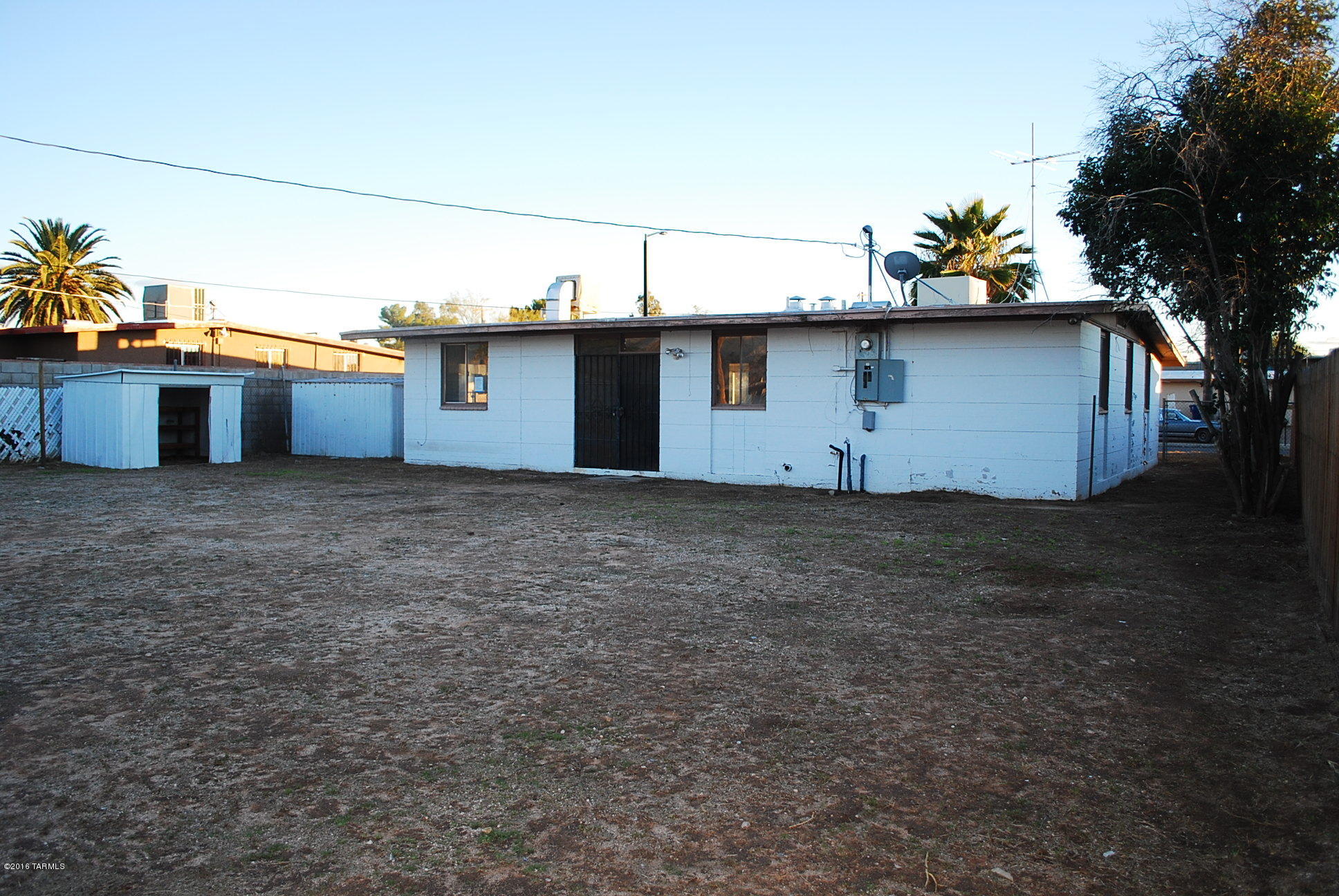 4143 E Sylvane Drive