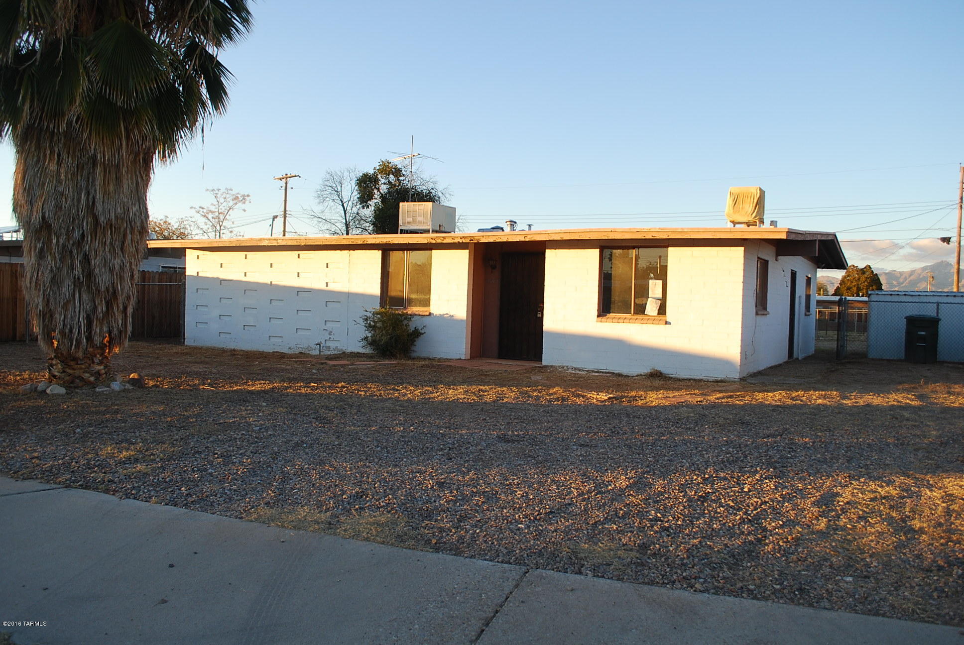 4143 E Sylvane Drive
