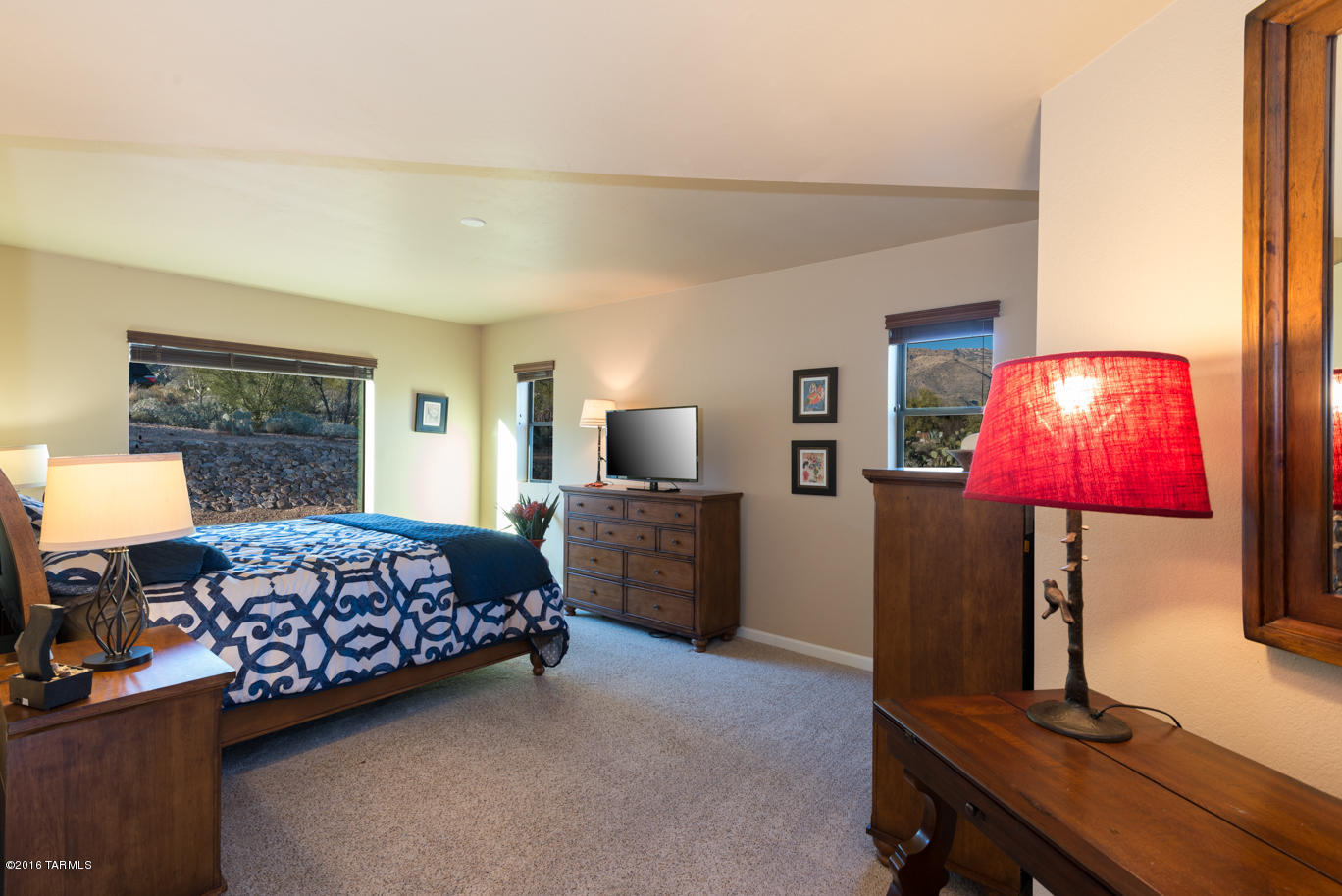 5430 N Apache Hills Trail