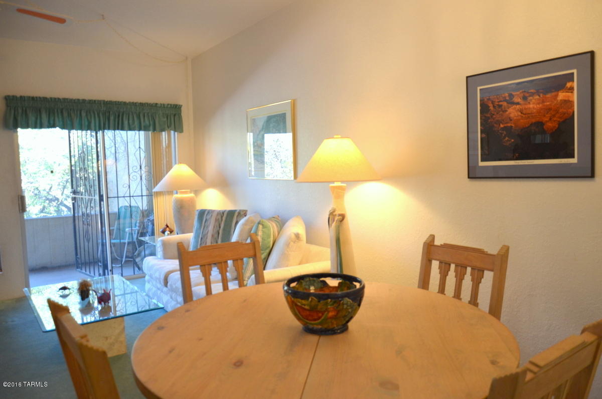4641 E Via Pimeria Alta