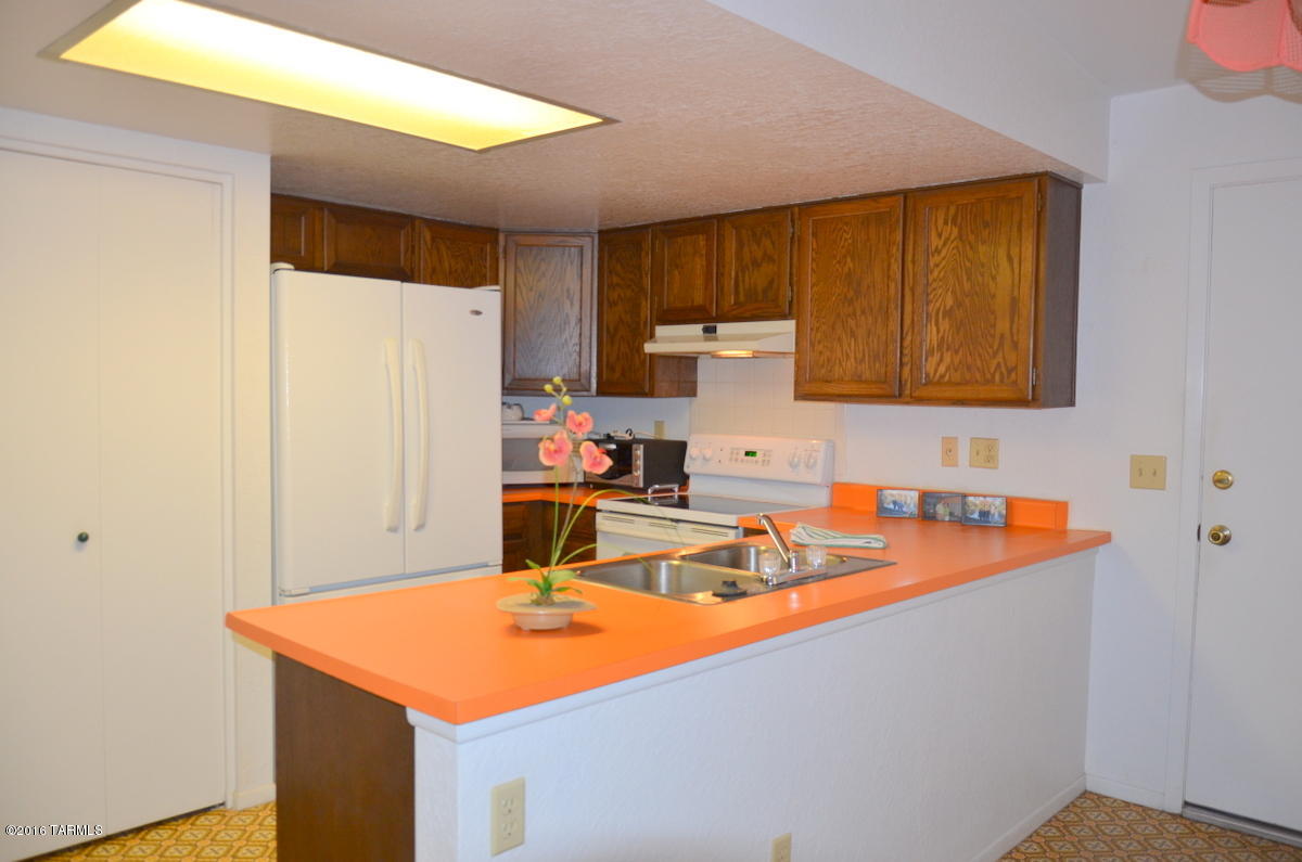 4641 E Via Pimeria Alta