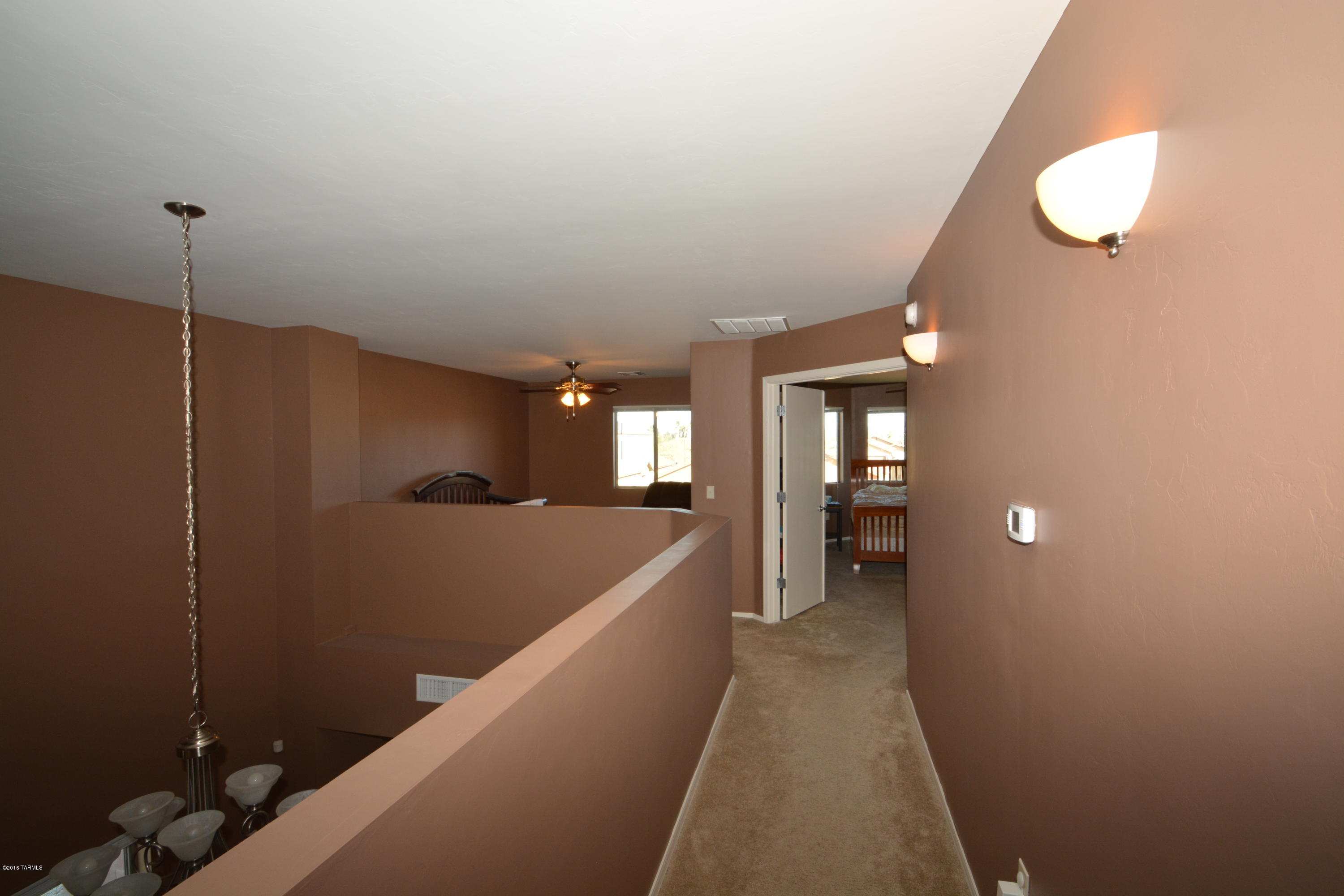 2407 E Camino Malcote