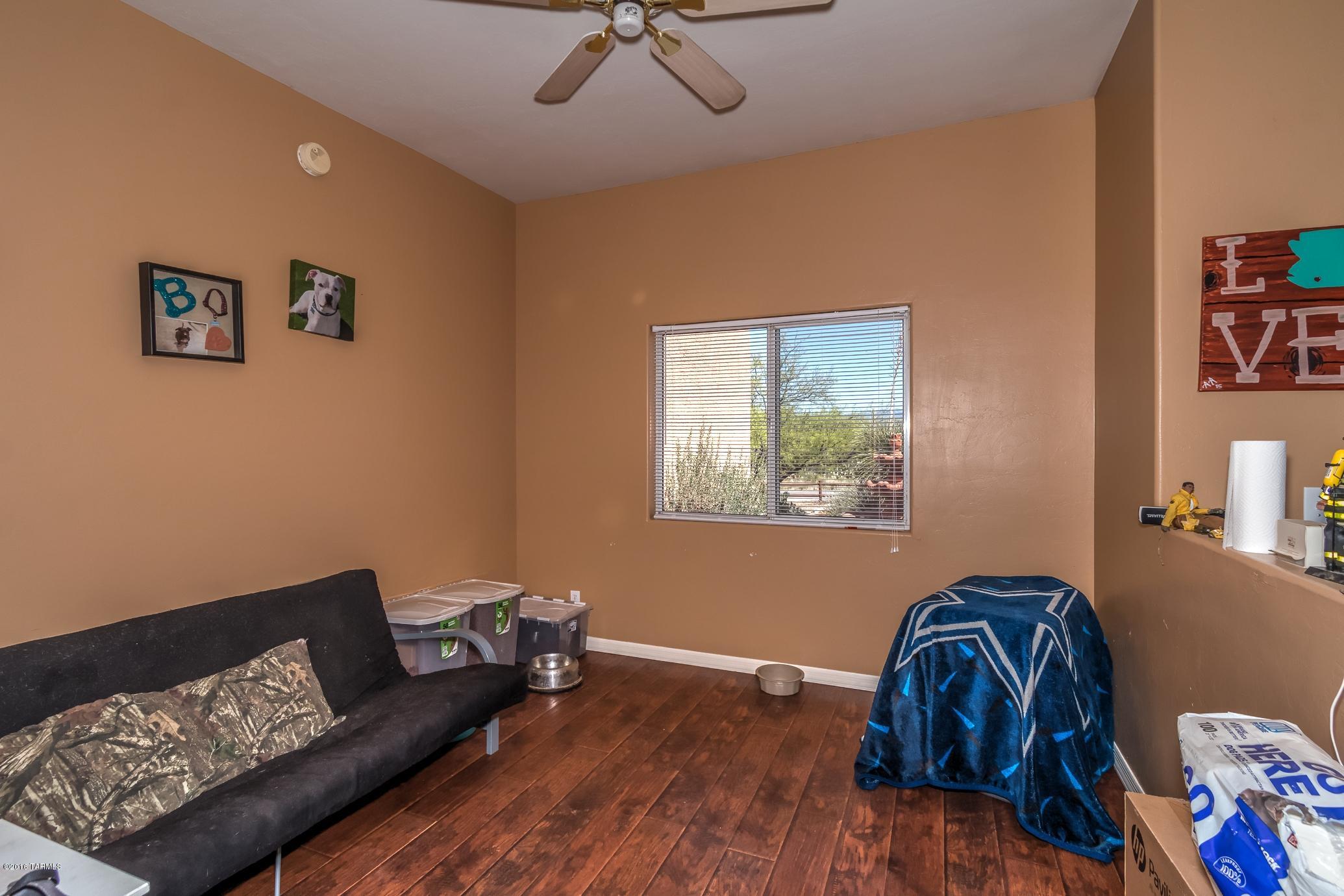 981 N Darlene Drive