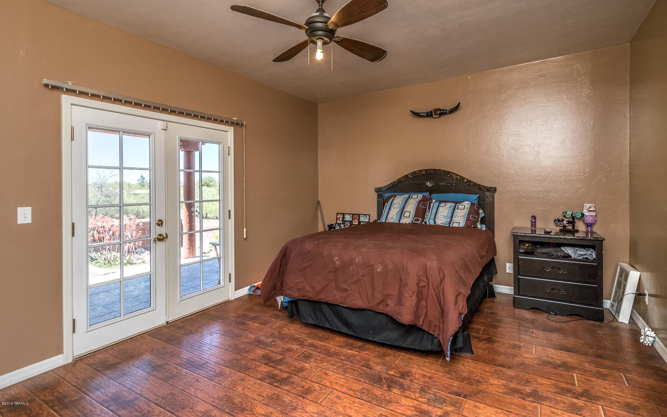 981 N Darlene Drive