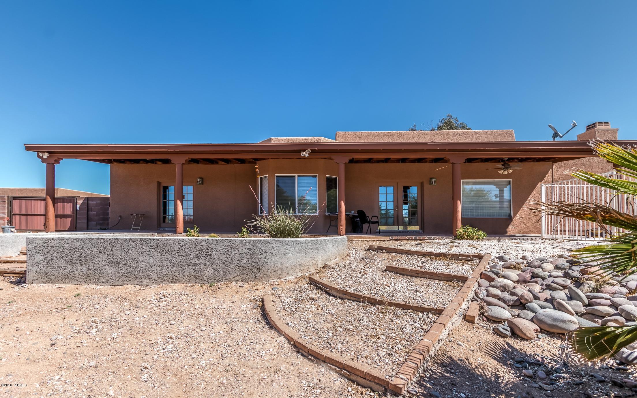 981 N Darlene Drive