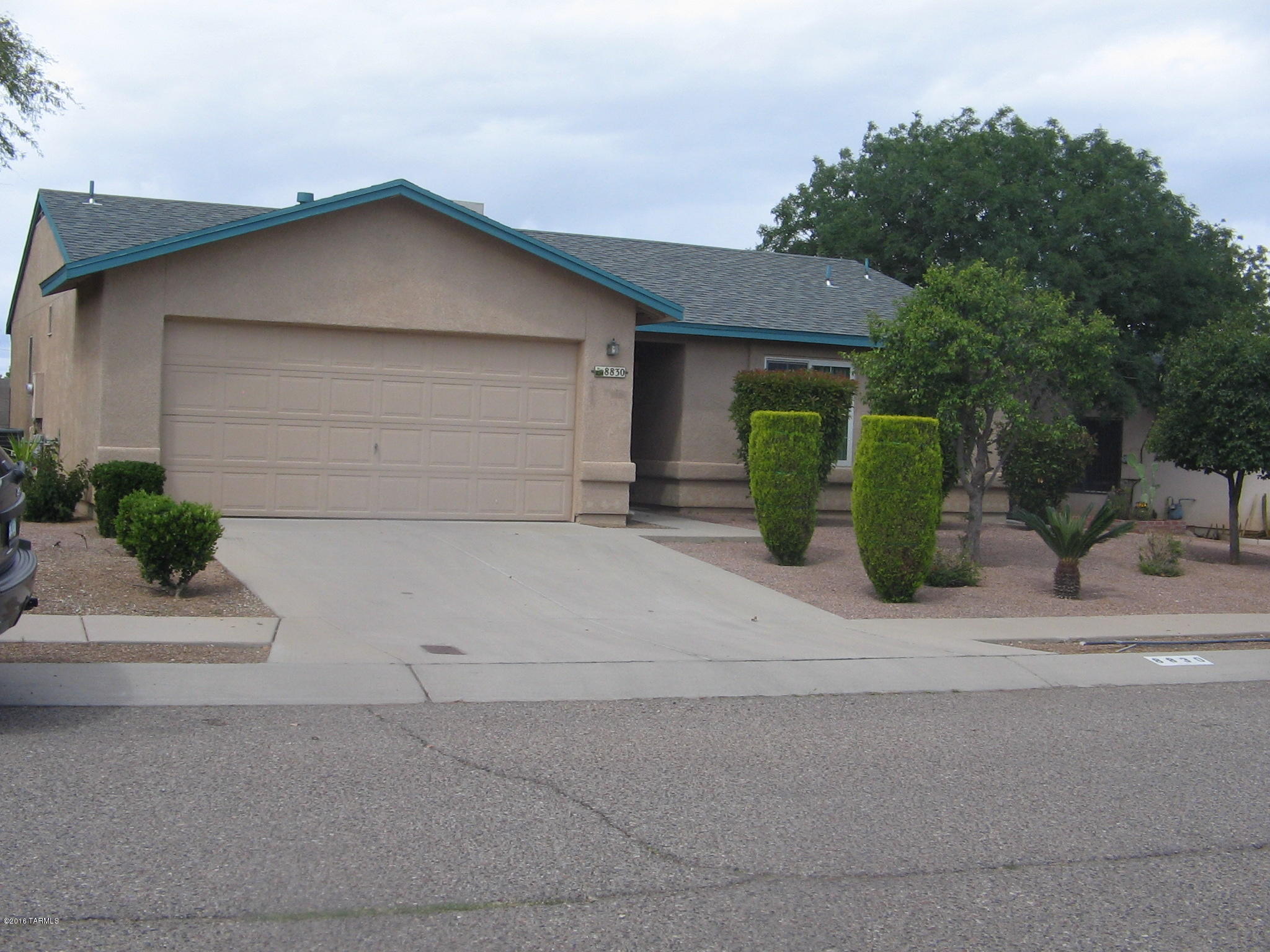 8830 E Eagle Creek Drive