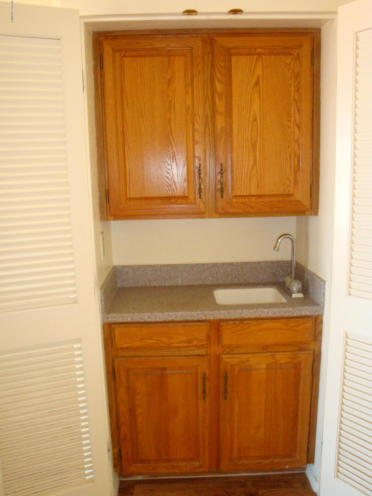 4441 N Camino Ferreo