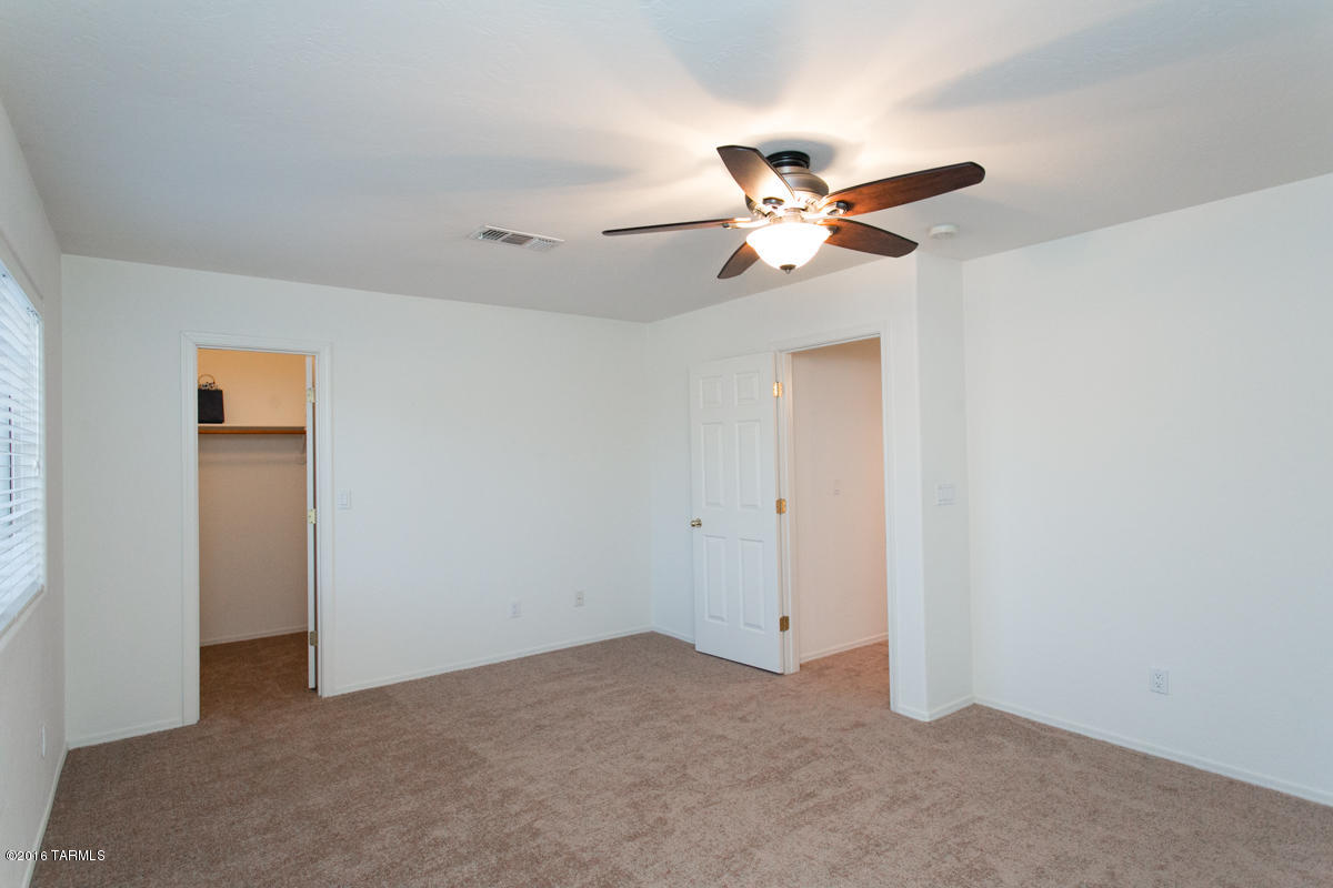 8117 E Pima Ridge Drive