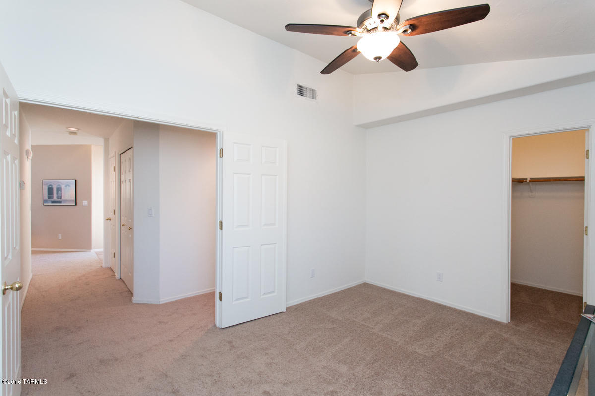 8117 E Pima Ridge Drive