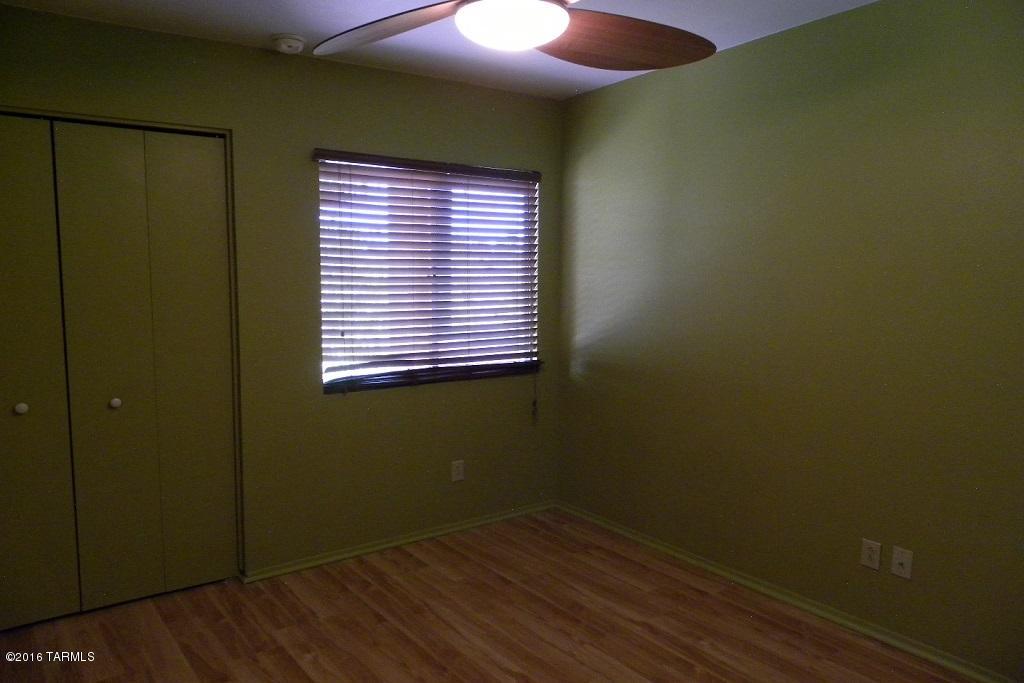 1810 E Blacklidge Drive Unit: 420