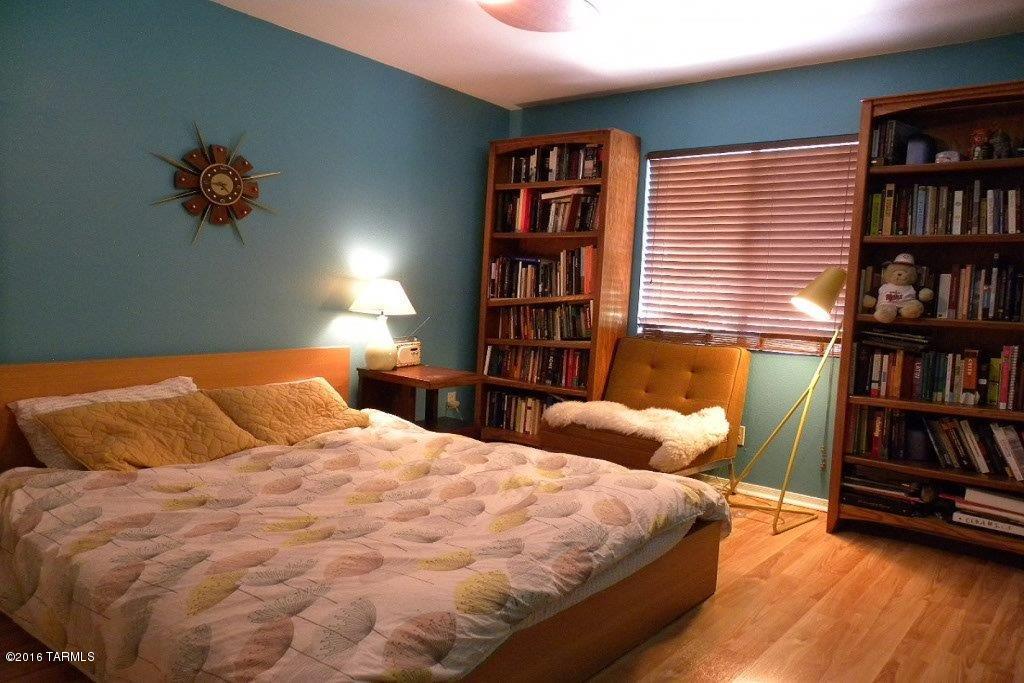 1810 E Blacklidge Drive Unit: 420