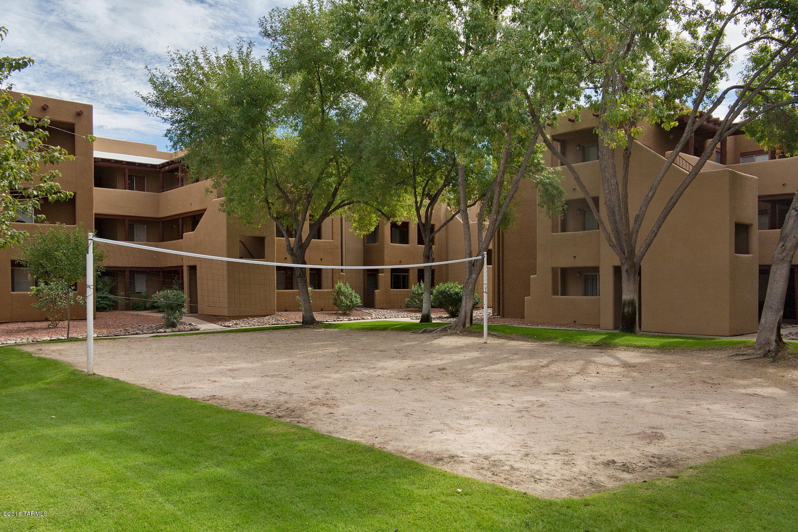 1810 E Blacklidge Drive Unit: 420