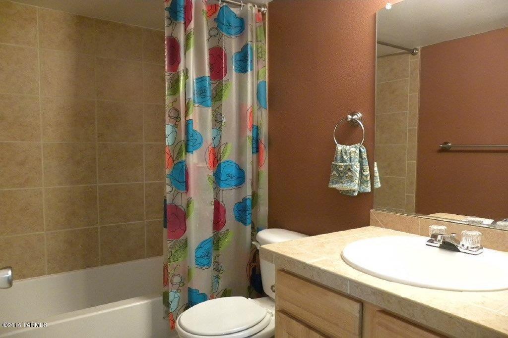 1810 E Blacklidge Drive Unit: 420