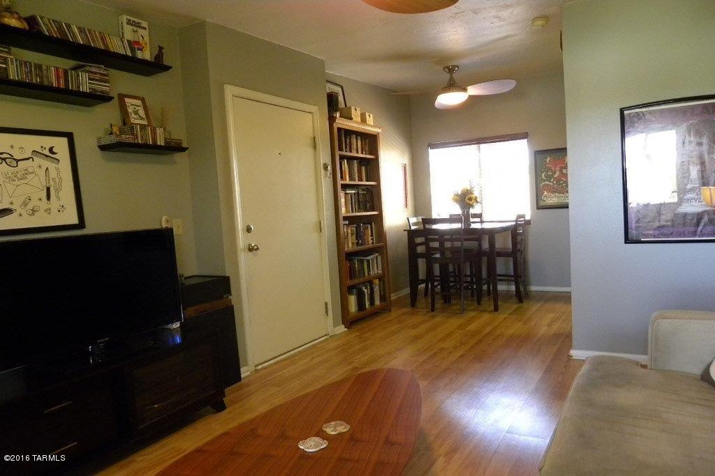1810 E Blacklidge Drive Unit: 420