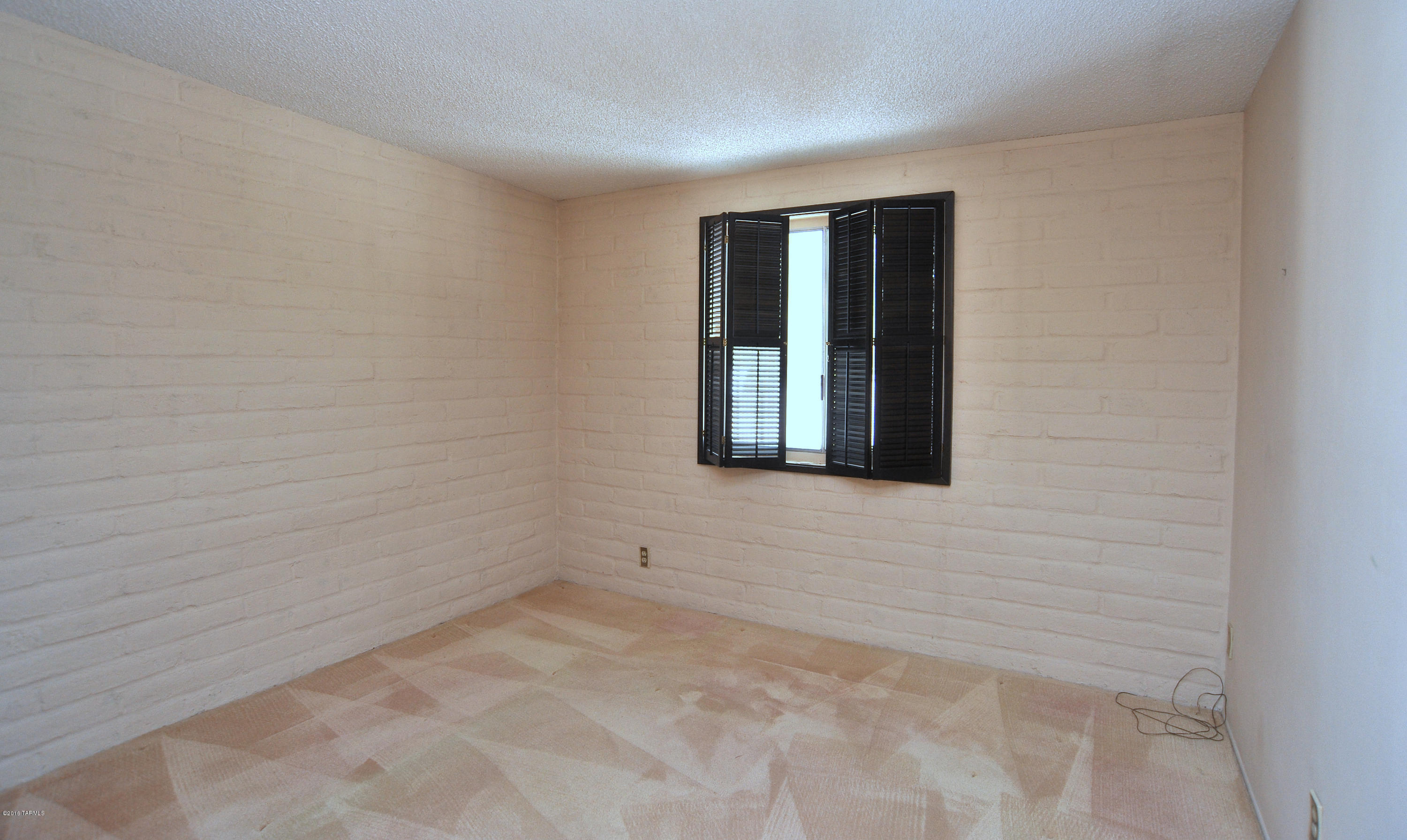 7450 E Sabino Vista Drive