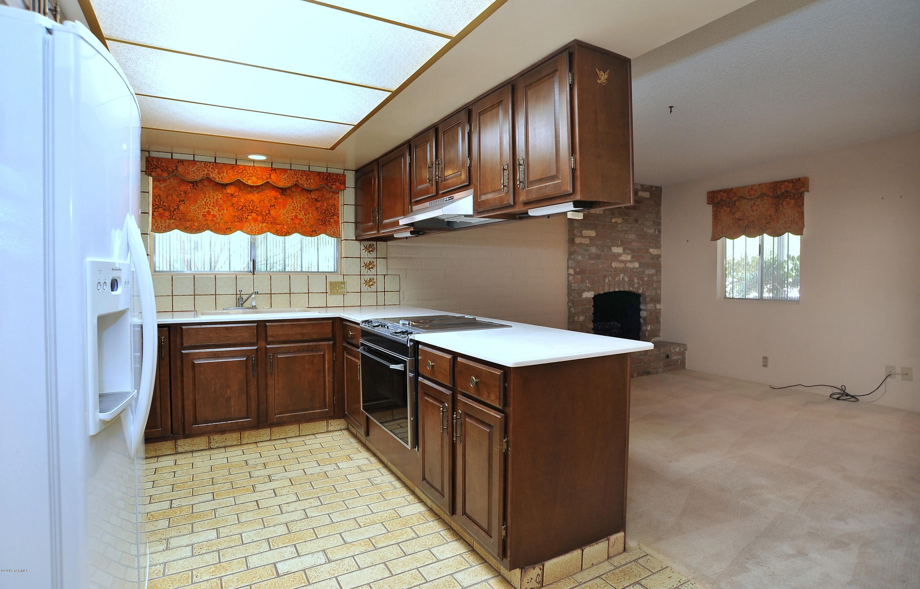 7450 E Sabino Vista Drive