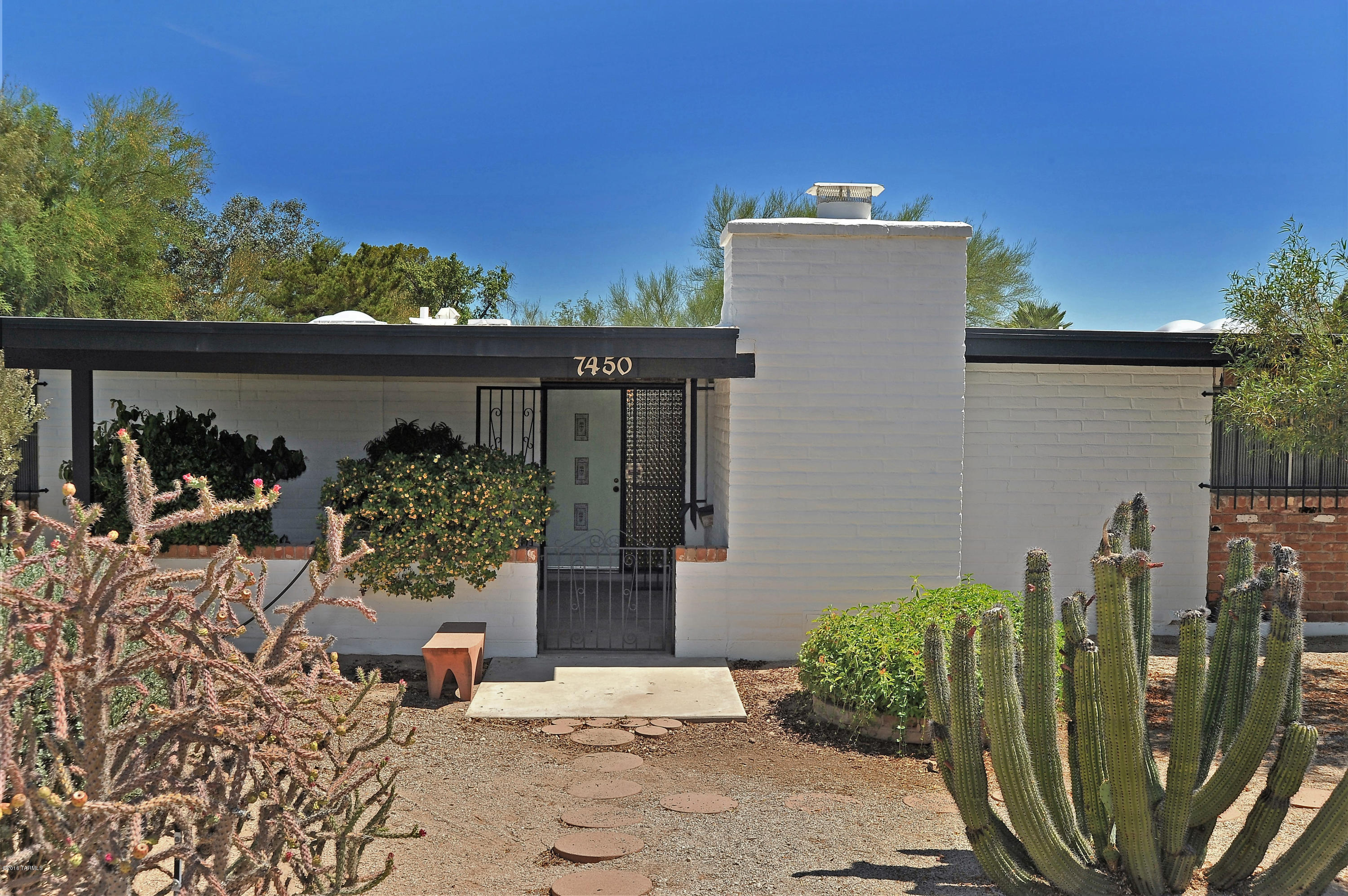7450 E Sabino Vista Drive