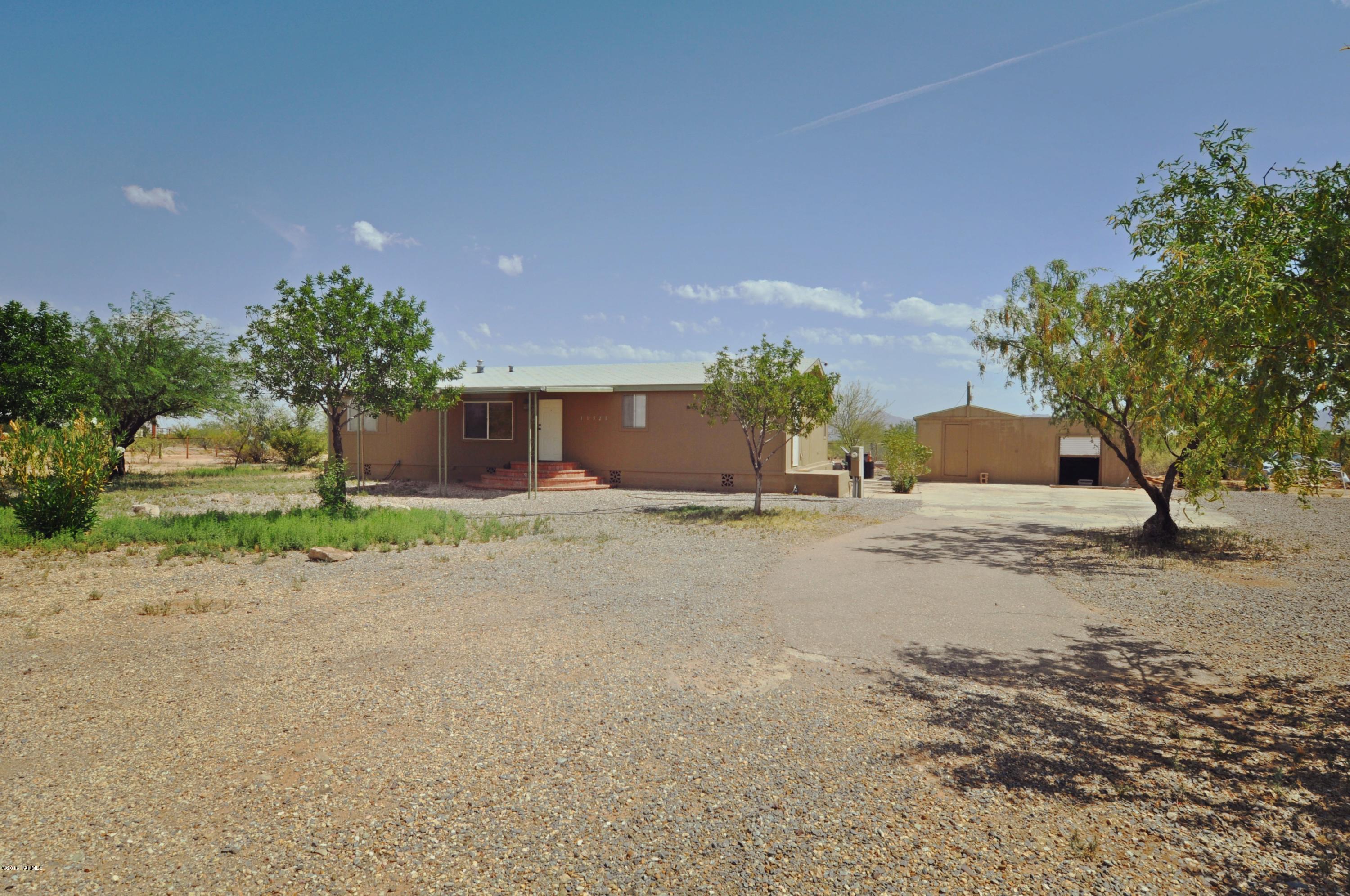 11320 W Valencia Road
