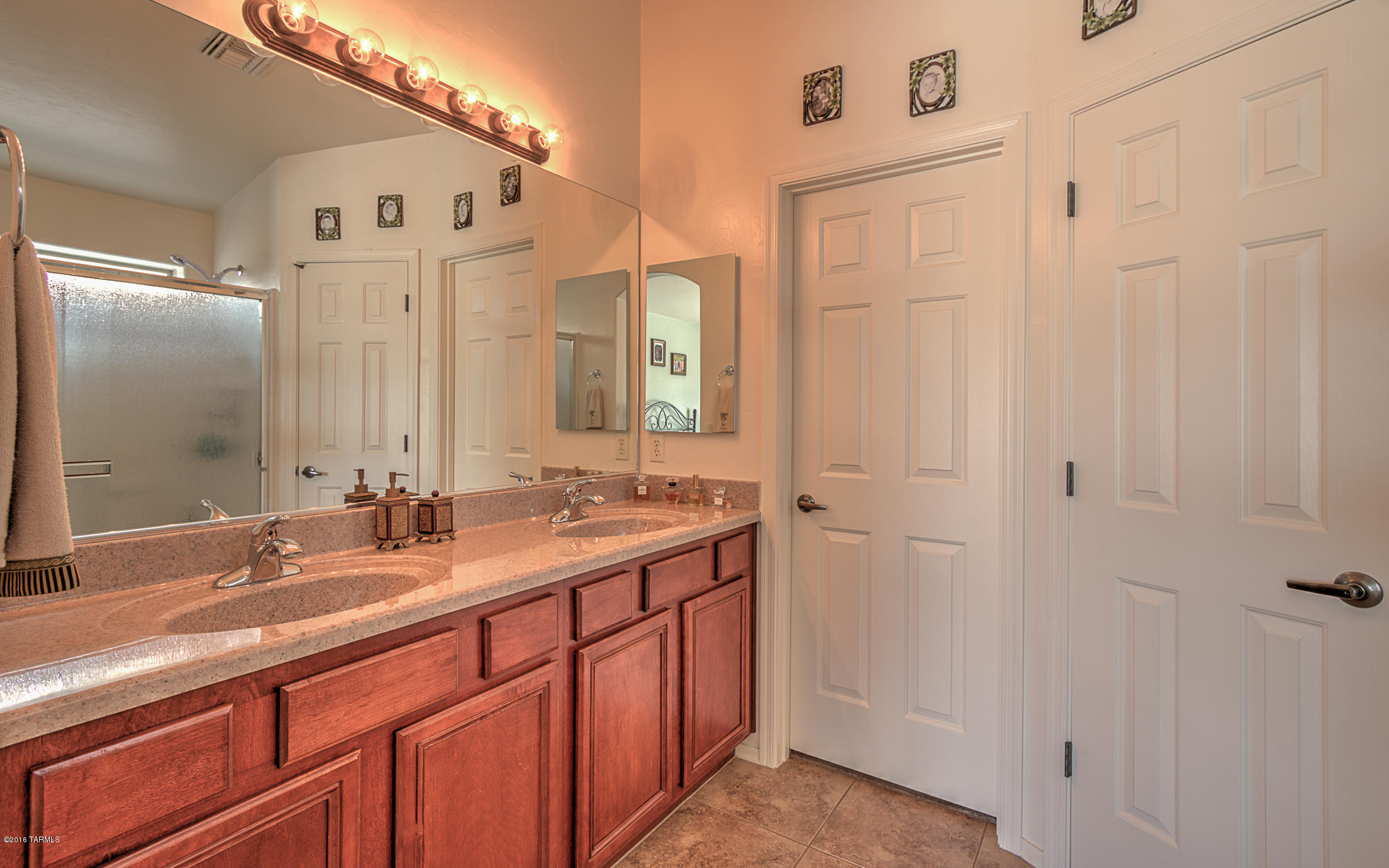 10241 E Corte Madera Fina