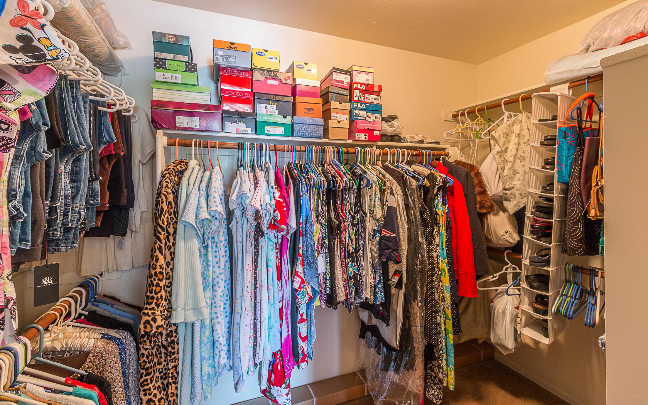10241 E Corte Madera Fina