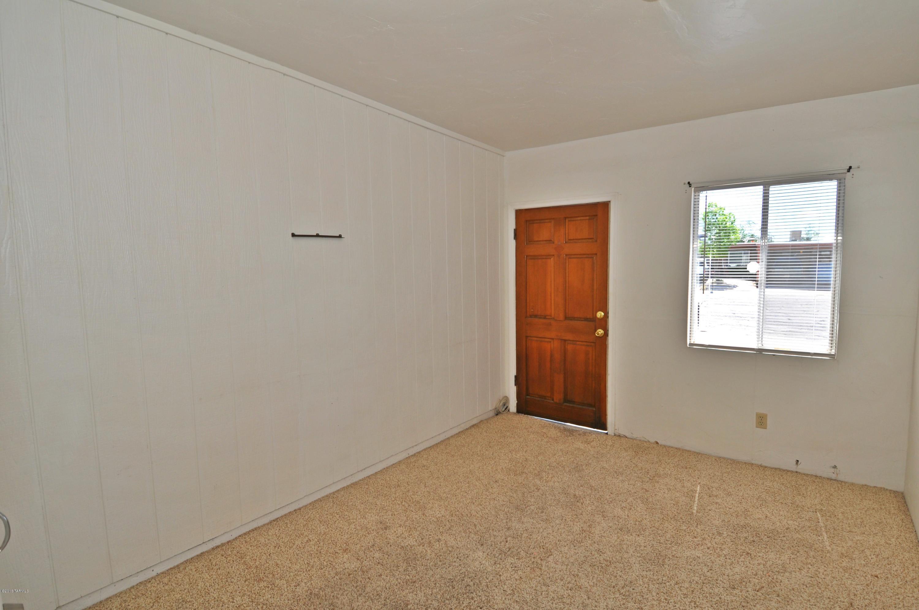 2251 E Virginia Street