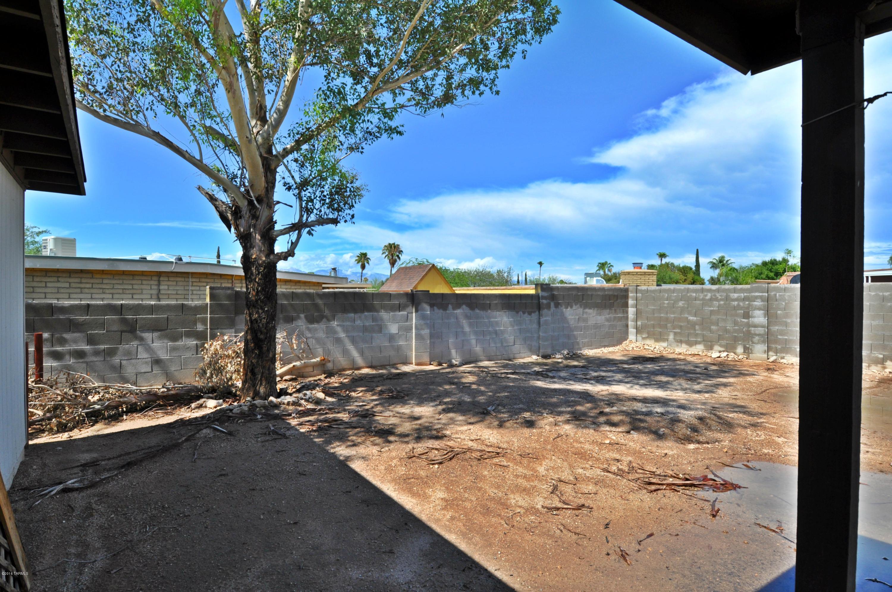 2251 E Virginia Street