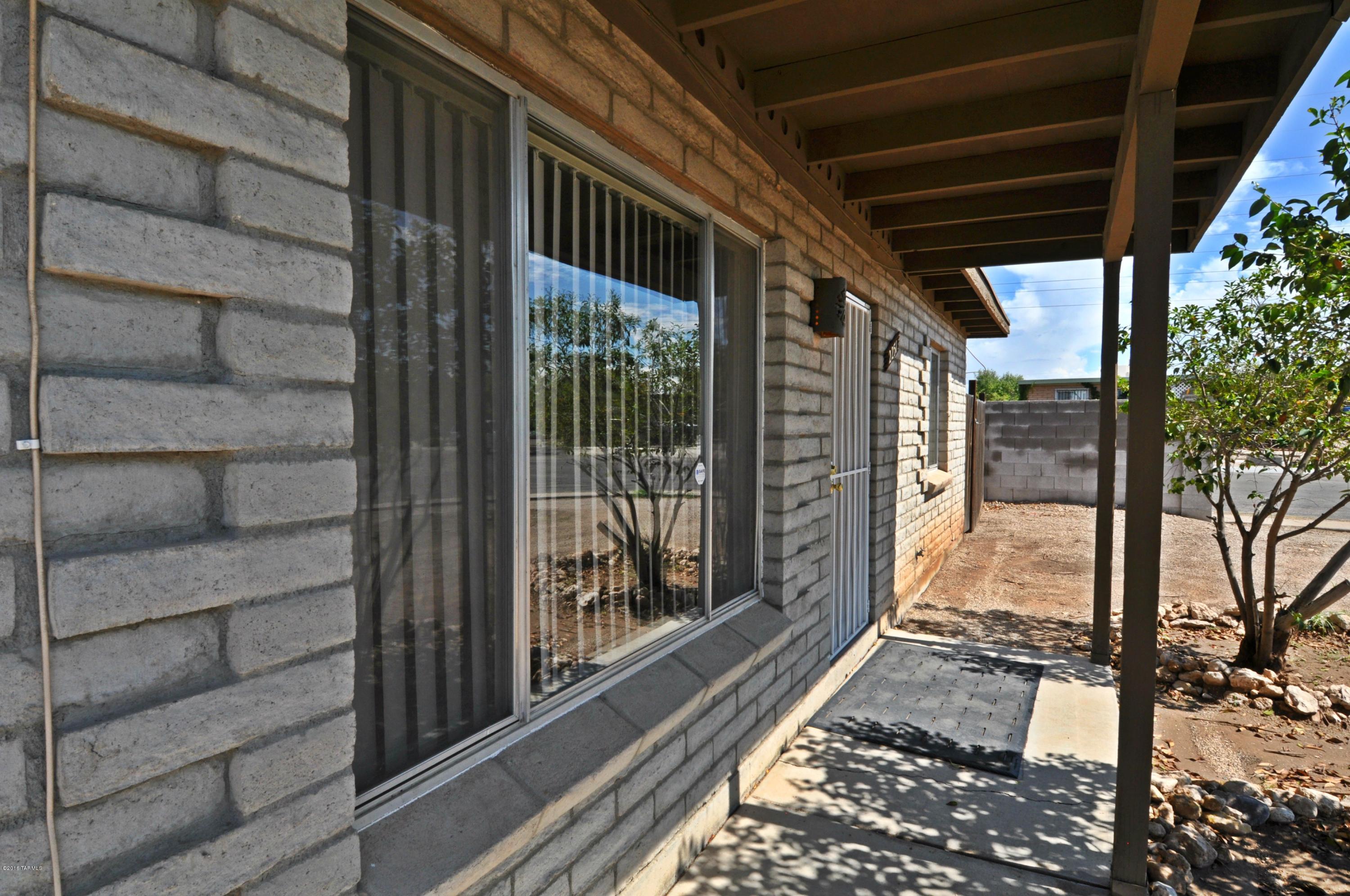 2251 E Virginia Street