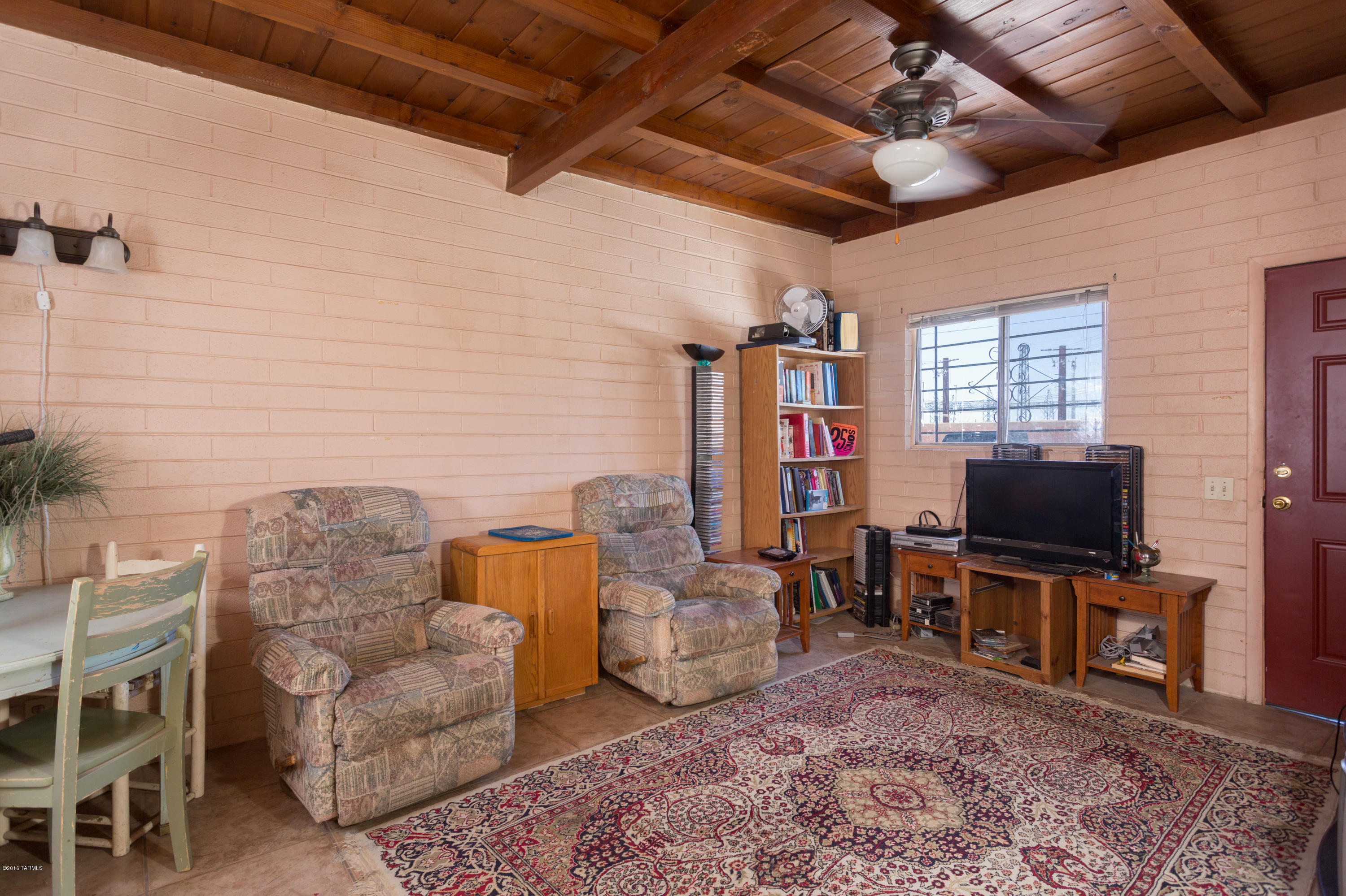 3564 E Kleindale Road