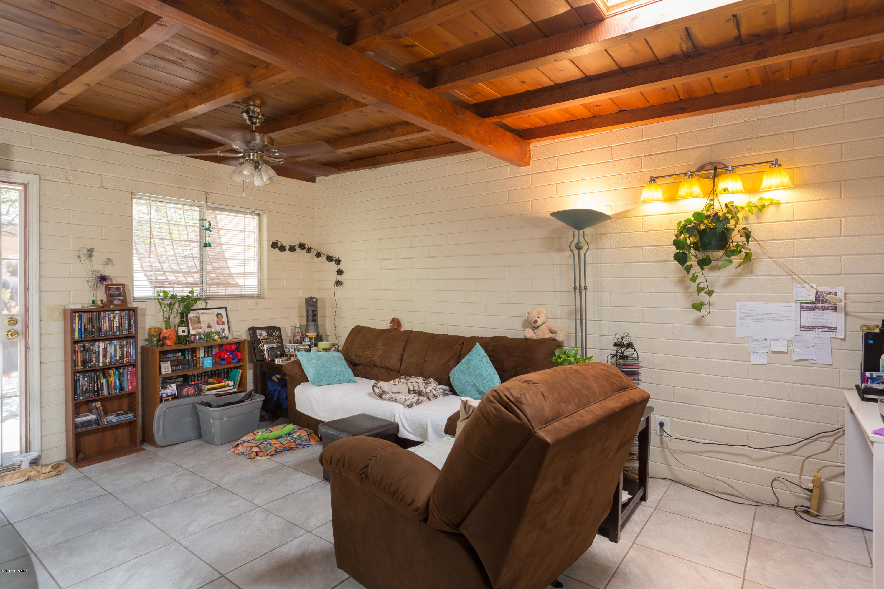 3564 E Kleindale Road