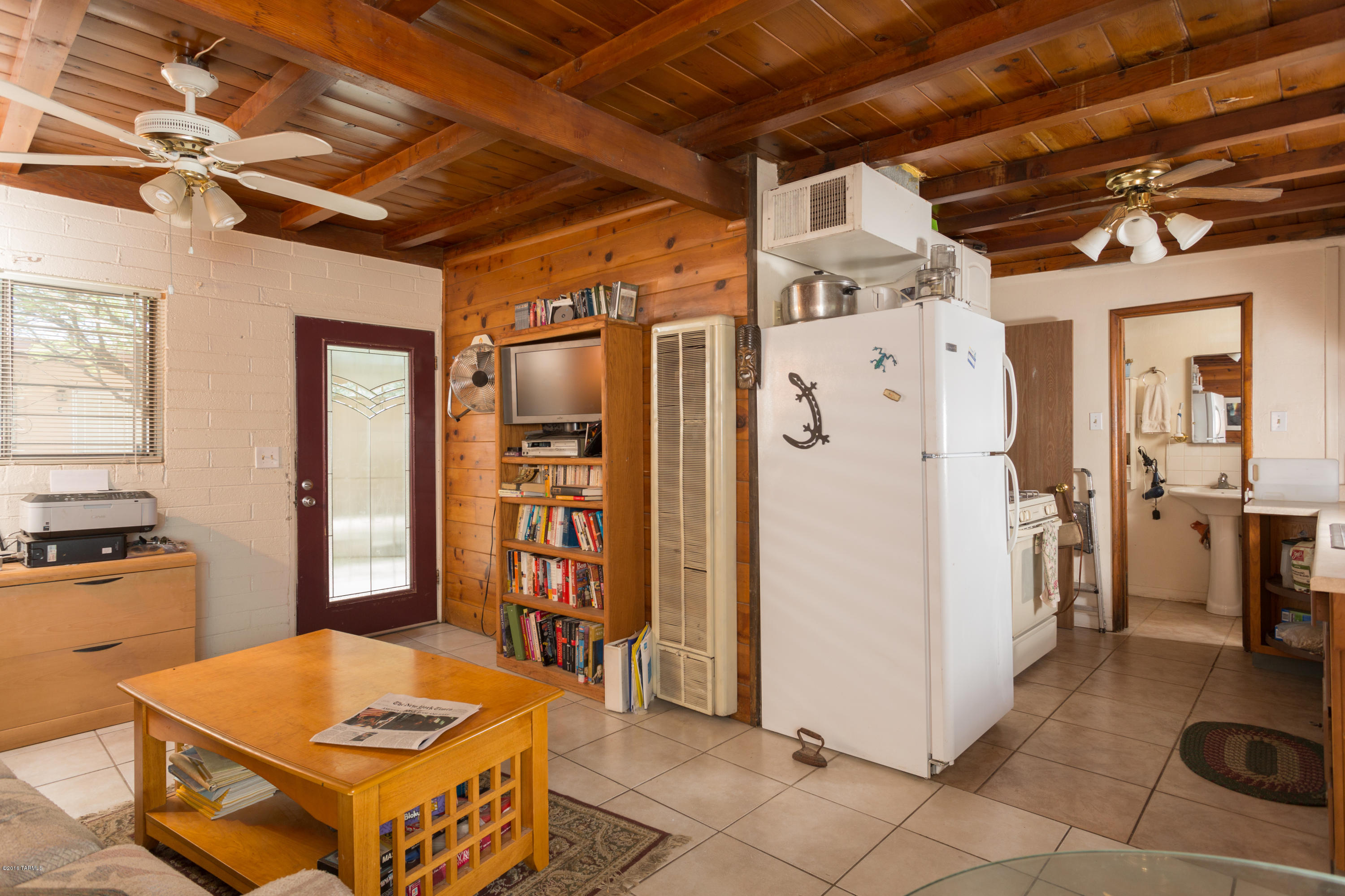 3564 E Kleindale Road