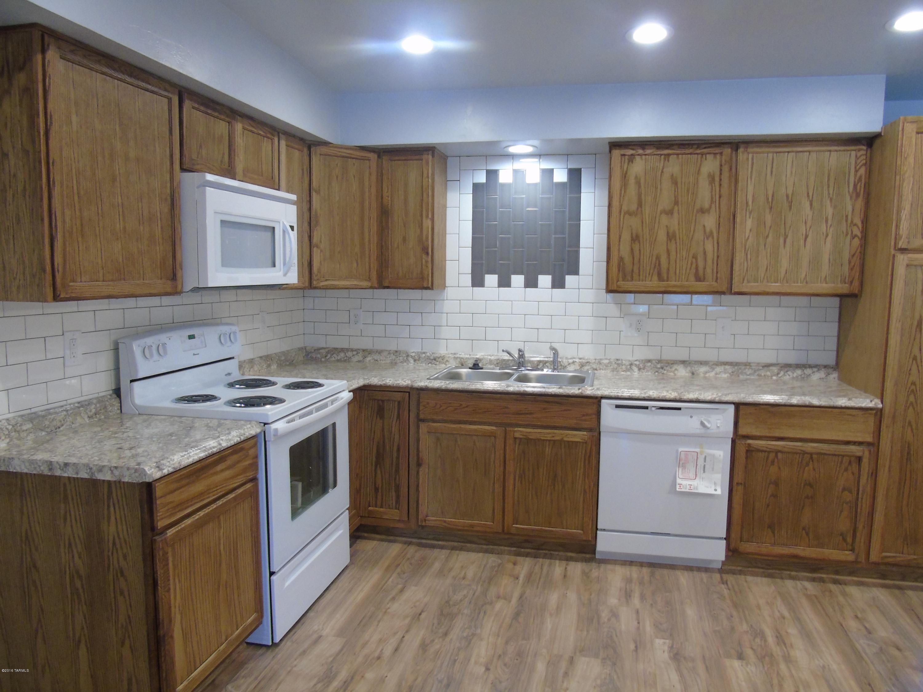 2616 S Calle Yucatan