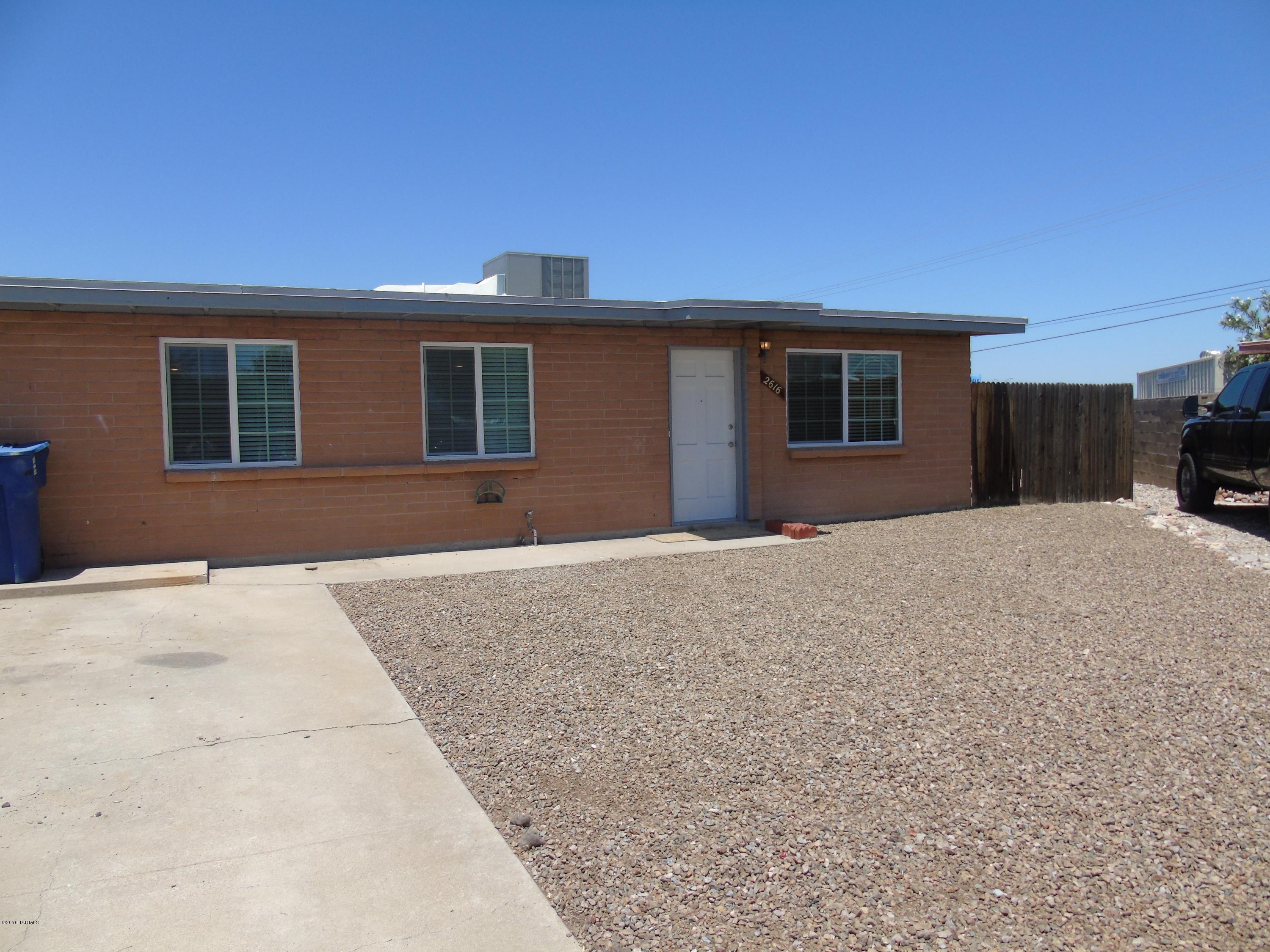 2616 S Calle Yucatan